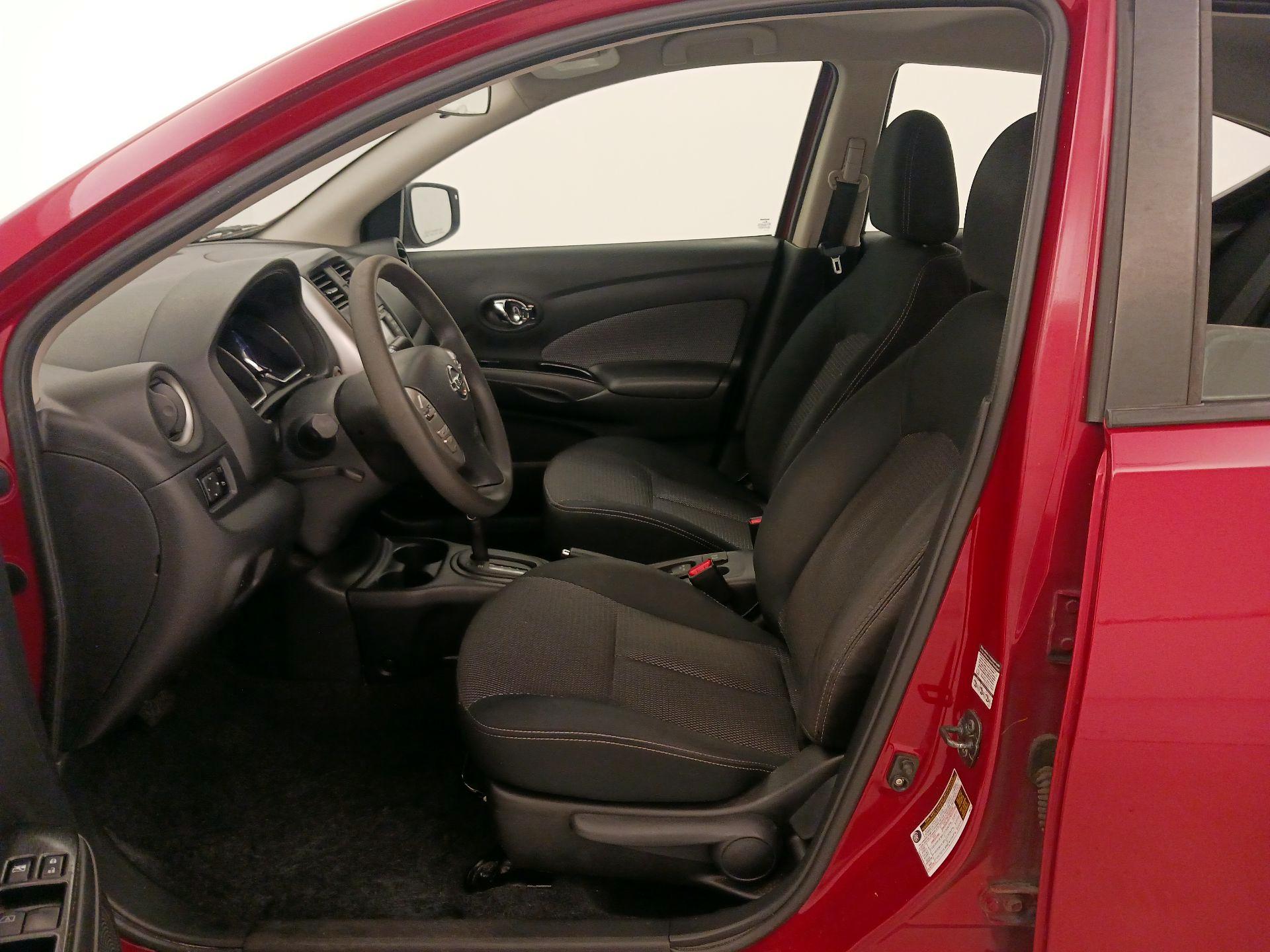 Thumbnail: 2015 Nissan Versa - 11