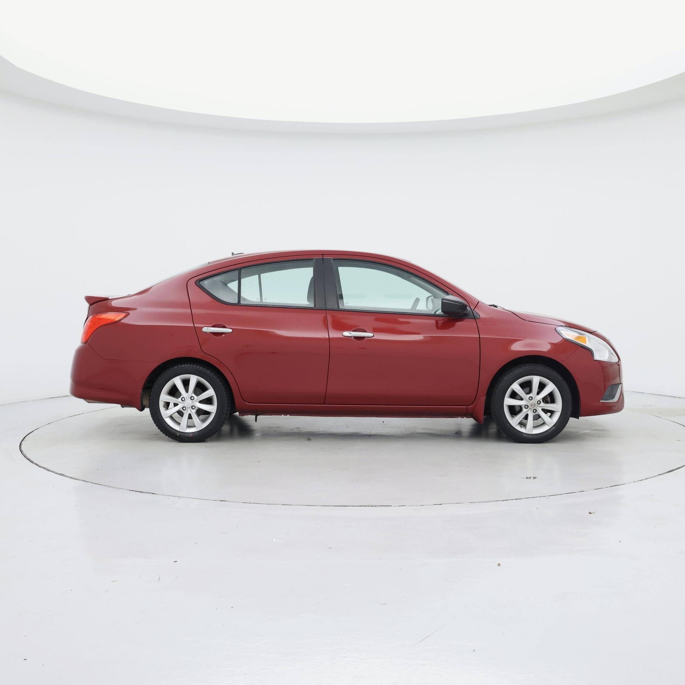 Thumbnail: 2015 Nissan Versa - 7