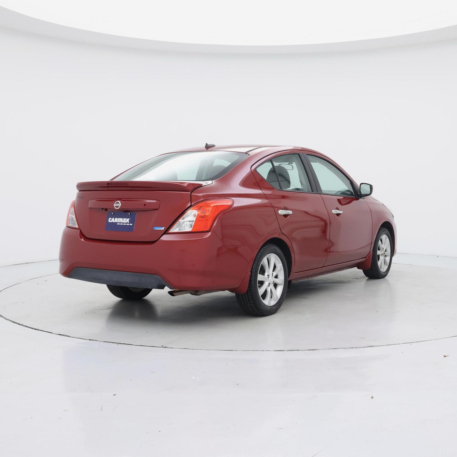 Thumbnail: 2015 Nissan Versa - 8