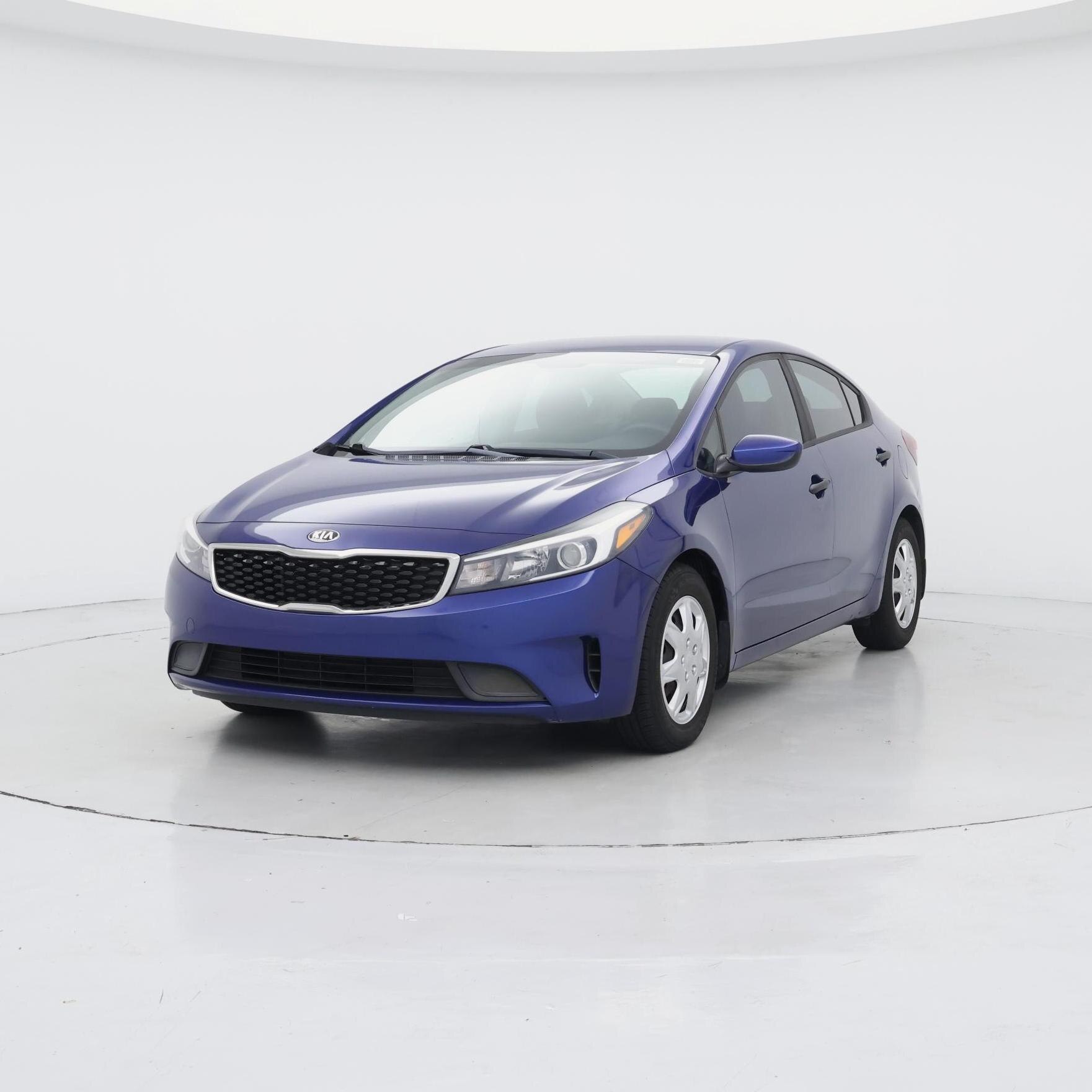 Thumbnail: 2018 Kia Forte - 4