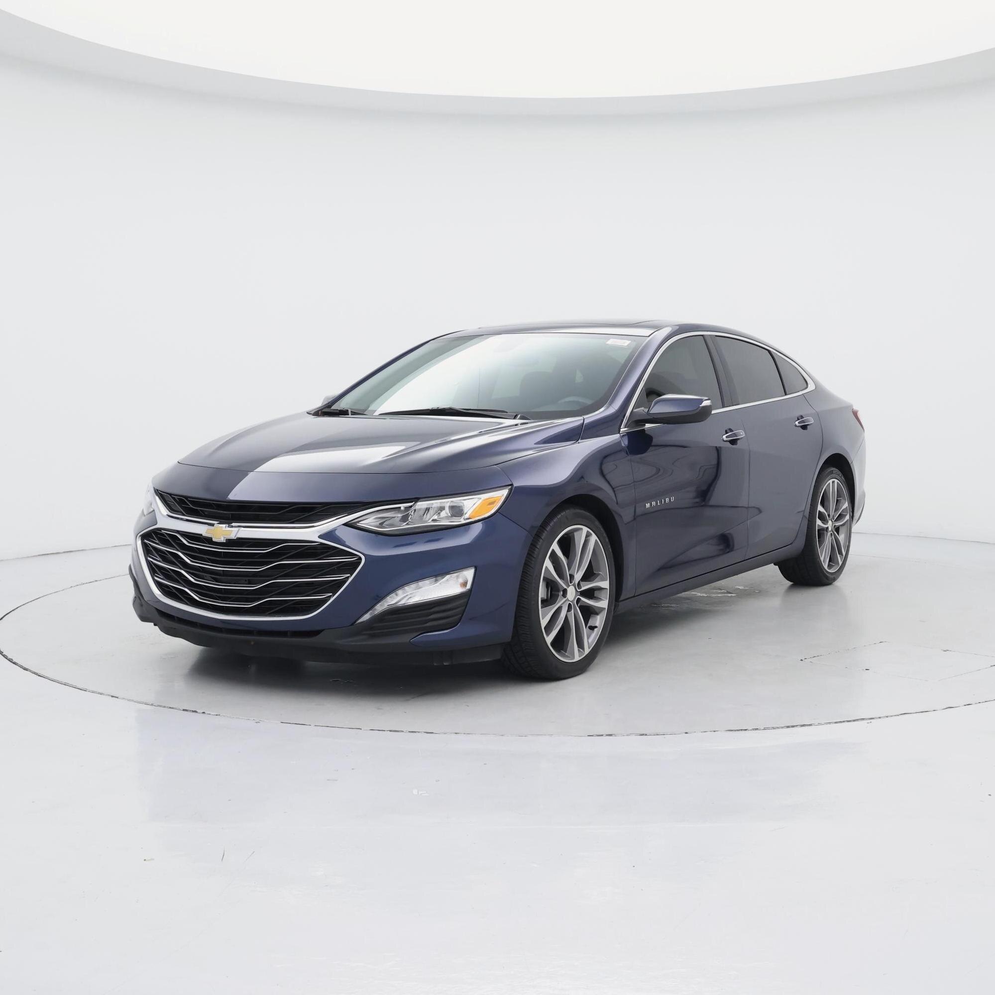 Thumbnail: 2020 Chevrolet Malibu - 4