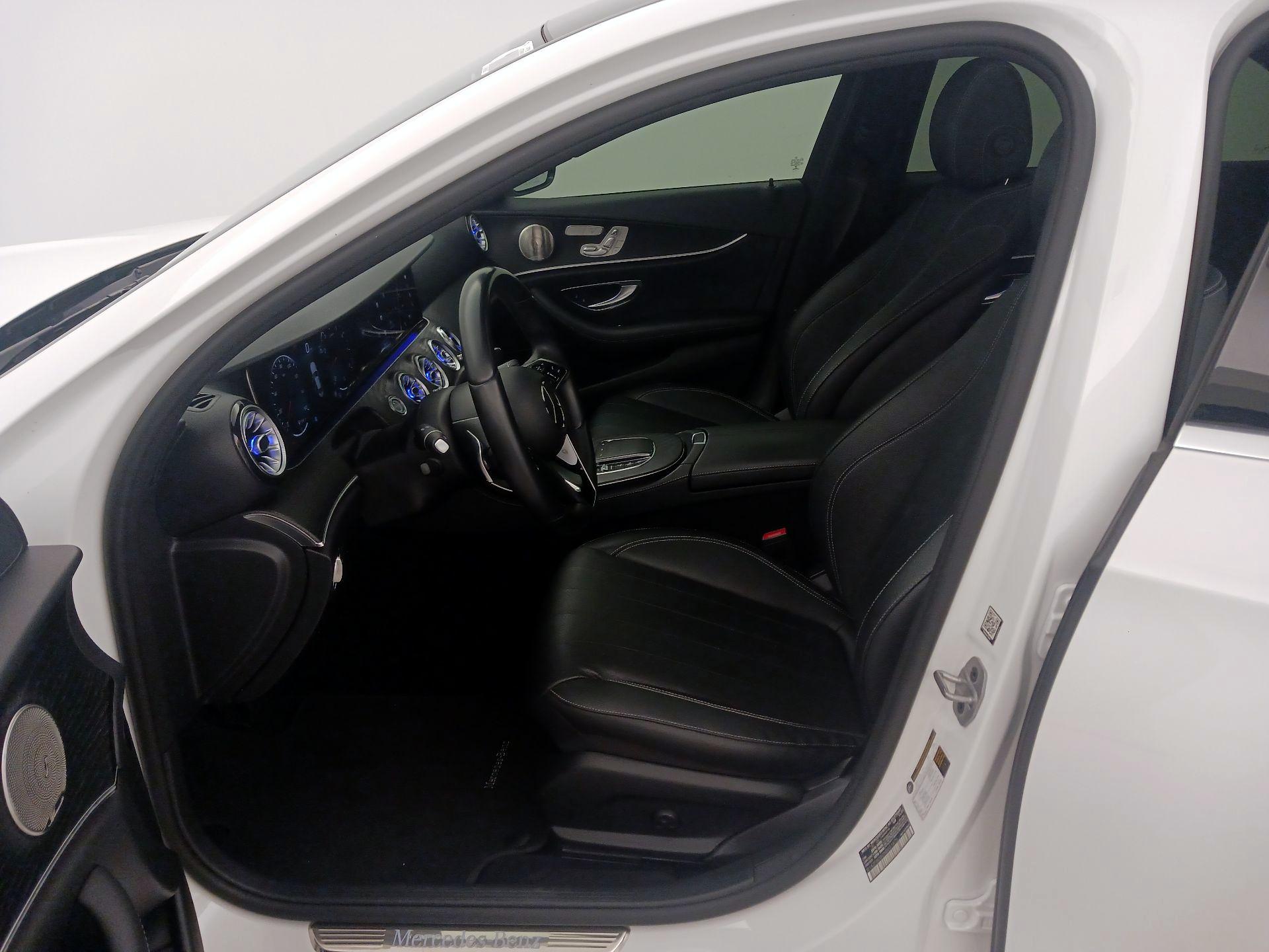 Thumbnail: 2022 Mercedes-Benz E-Class - 11