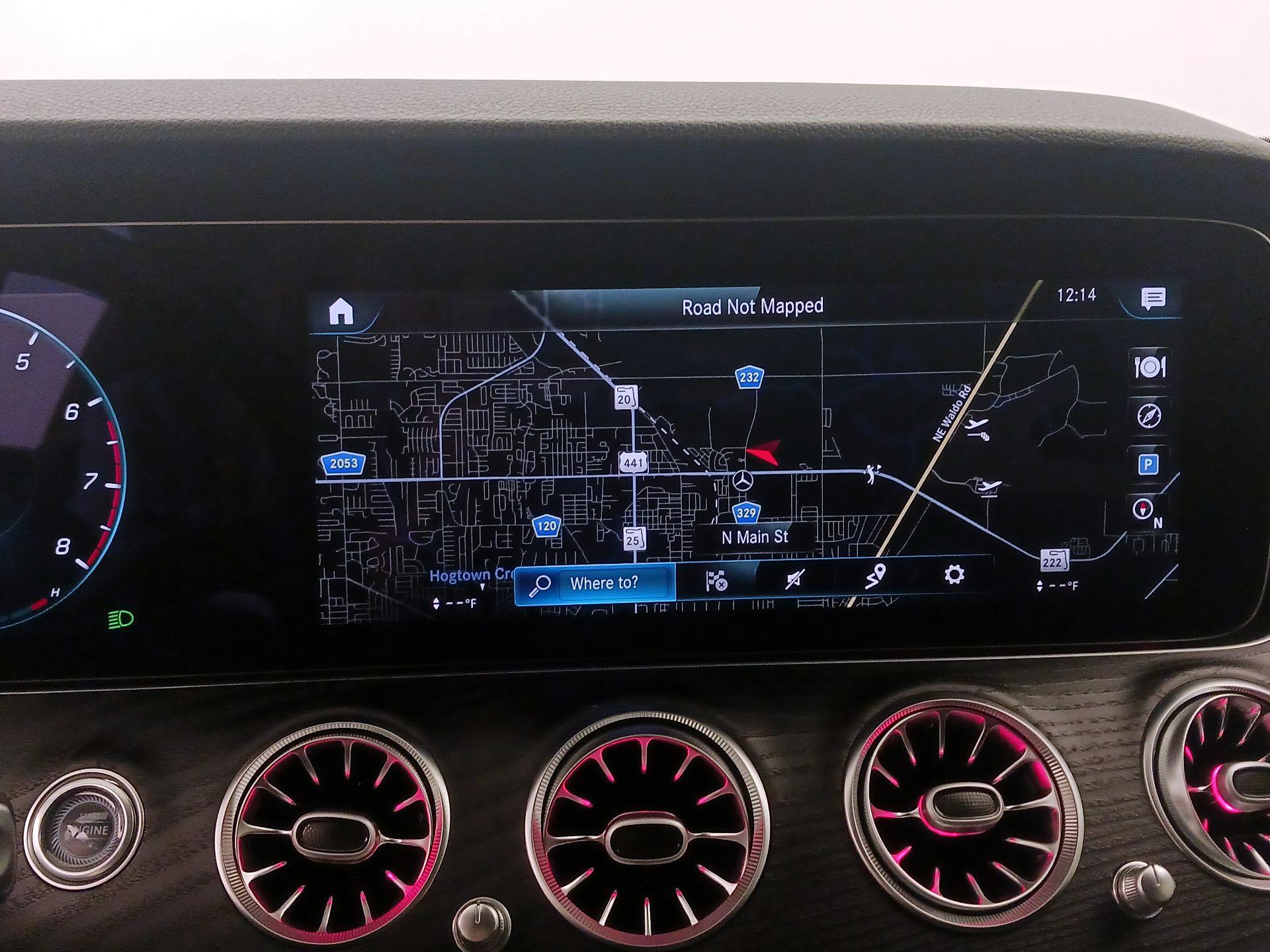 Thumbnail: 2022 Mercedes-Benz E-Class - 14