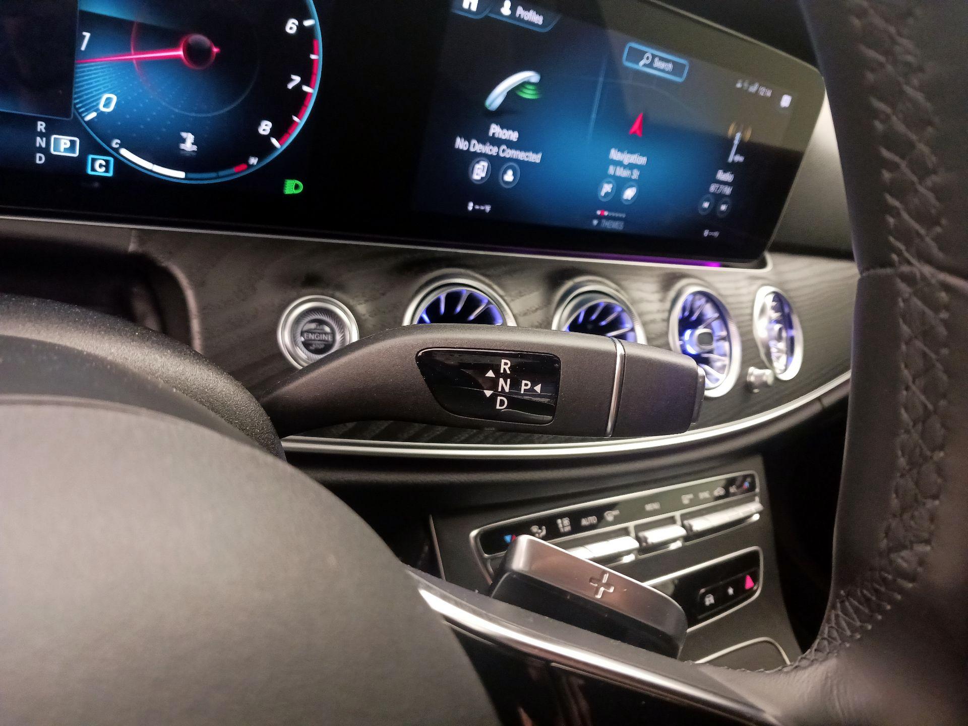 Thumbnail: 2022 Mercedes-Benz E-Class - 18