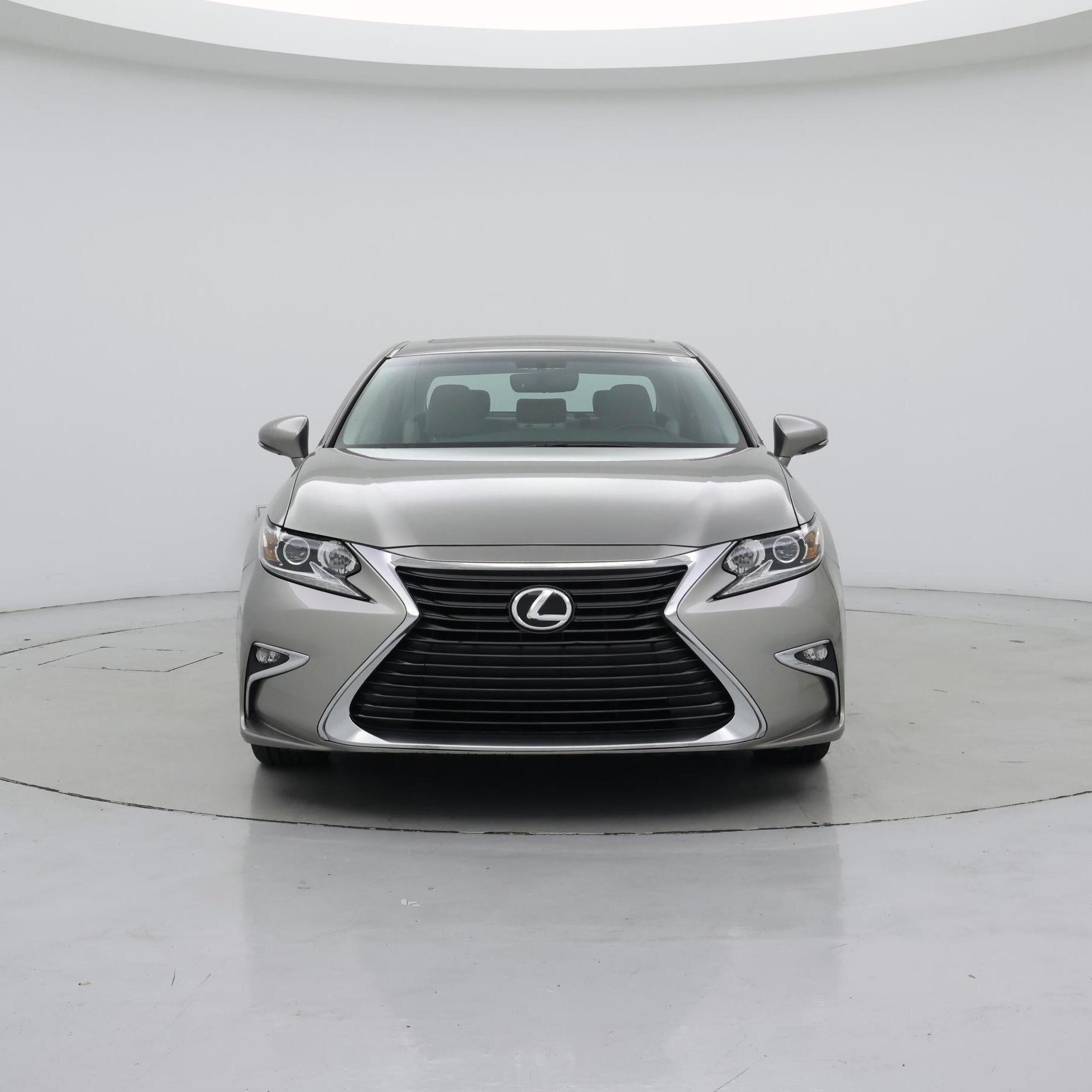 Thumbnail: 2016 Lexus ES - 5