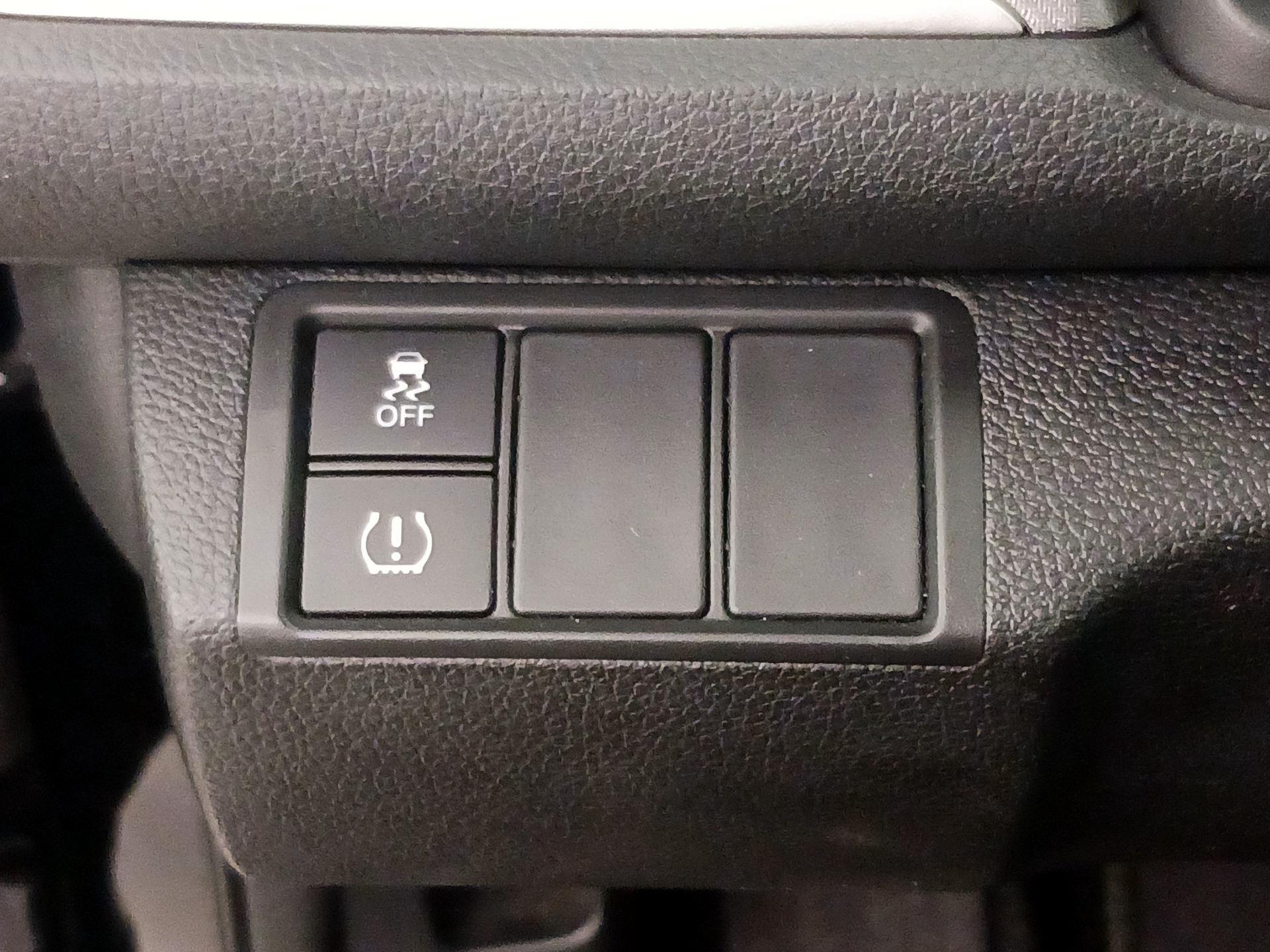 Thumbnail: 2016 Honda Civic - 13