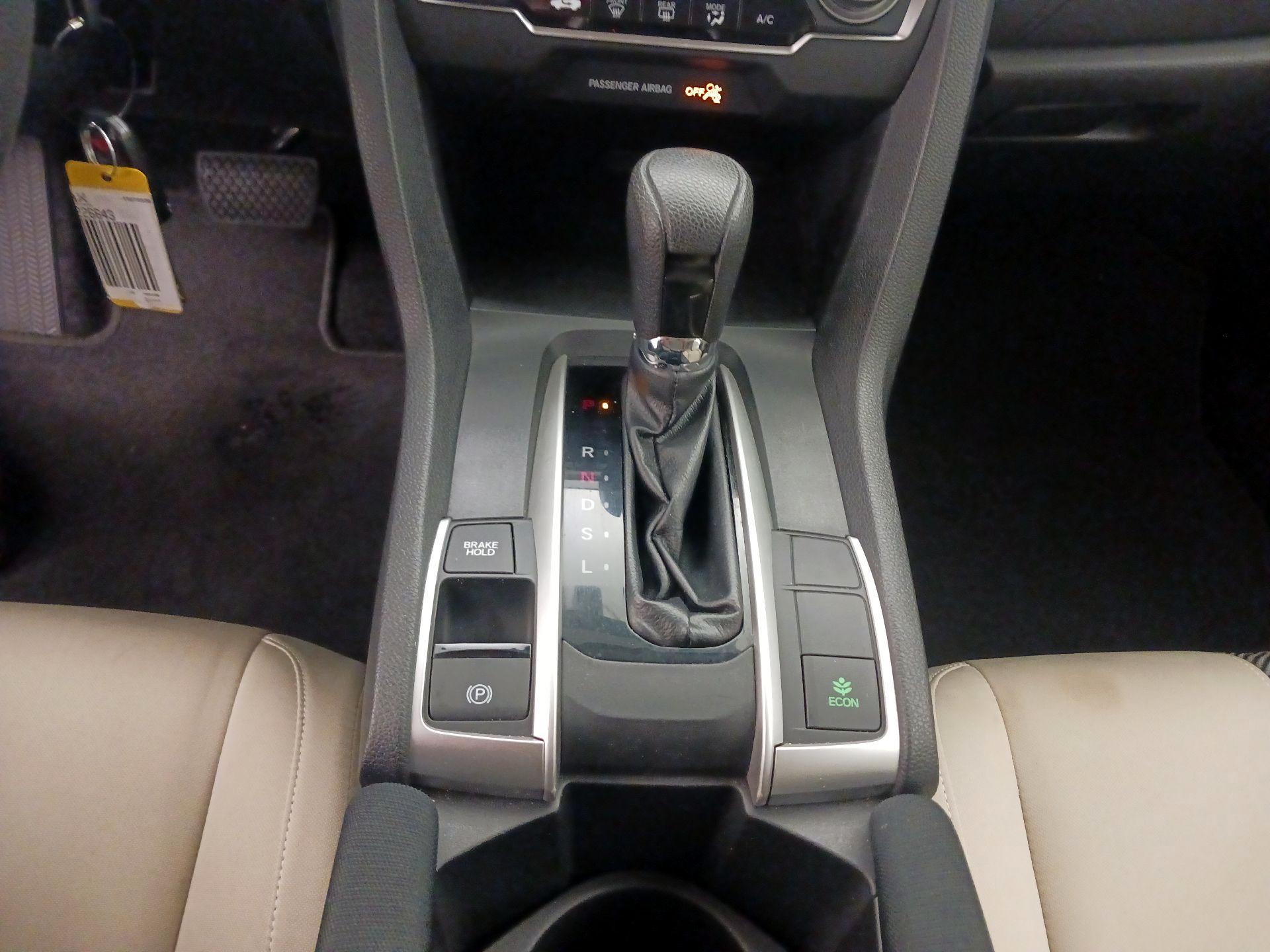 Thumbnail: 2016 Honda Civic - 17