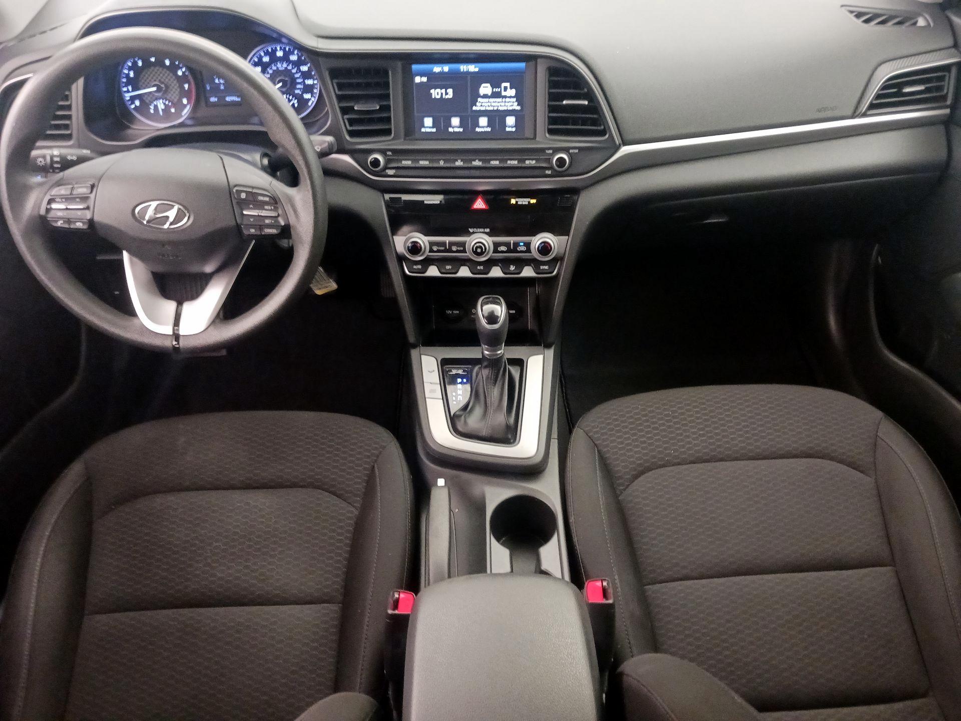 Thumbnail: 2020 Hyundai Elantra - 9