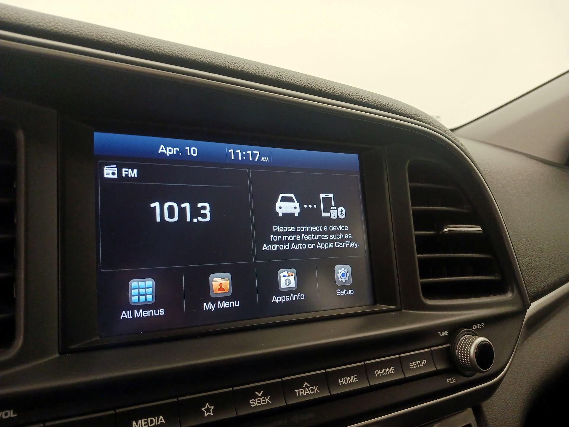 Thumbnail: 2020 Hyundai Elantra - 15