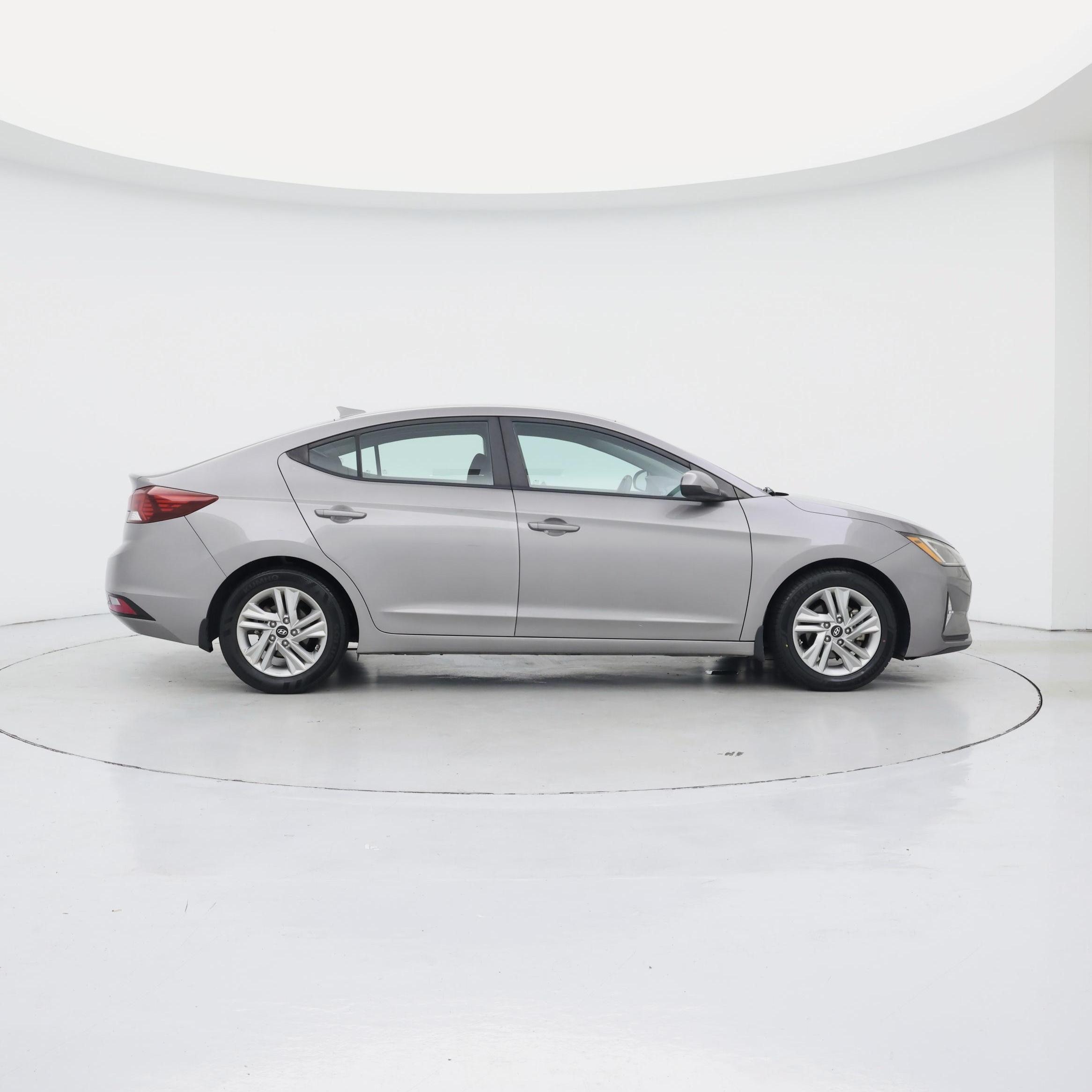 Thumbnail: 2020 Hyundai Elantra - 7