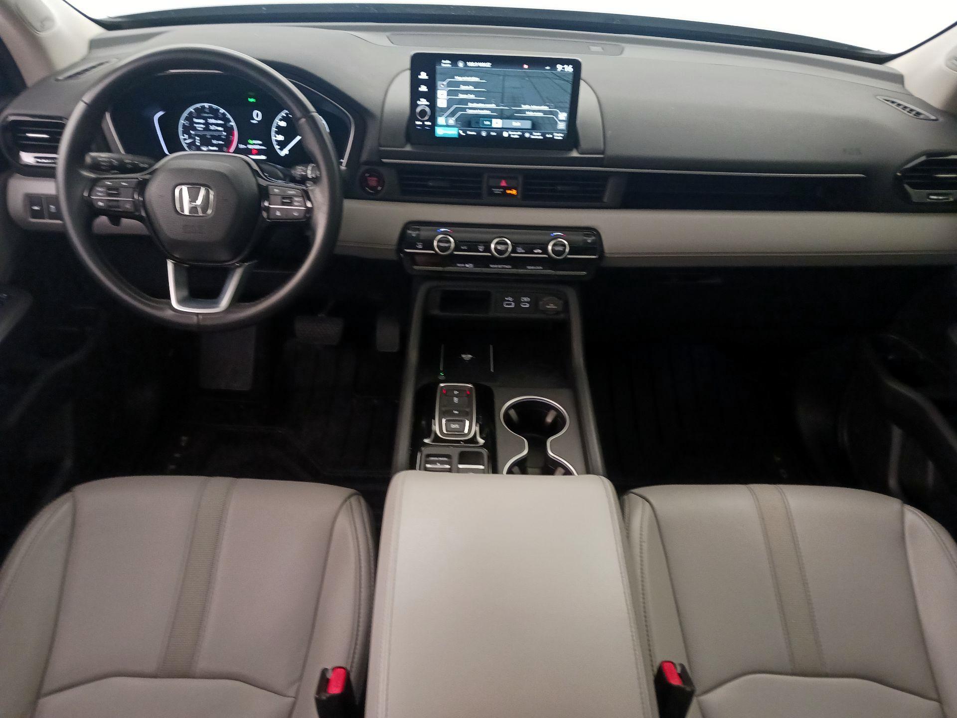 Thumbnail: 2025 Honda Pilot - 9