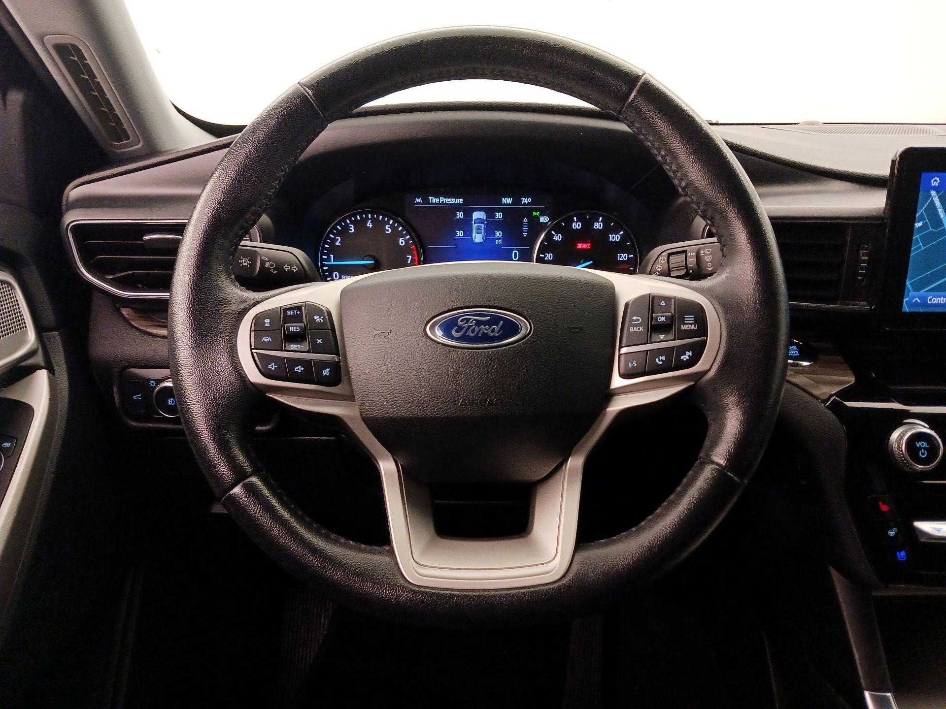 Thumbnail: 2021 Ford Explorer - 10