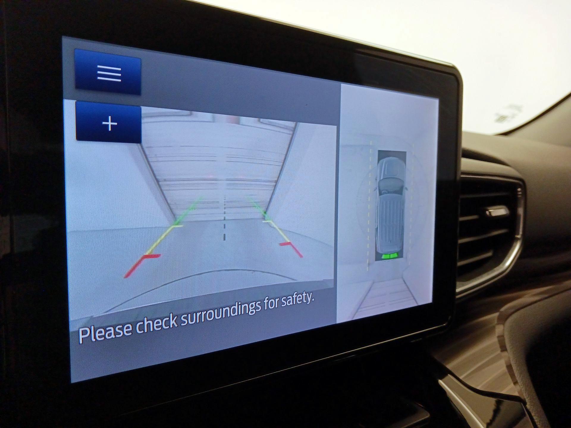 Thumbnail: 2021 Ford Explorer - 15