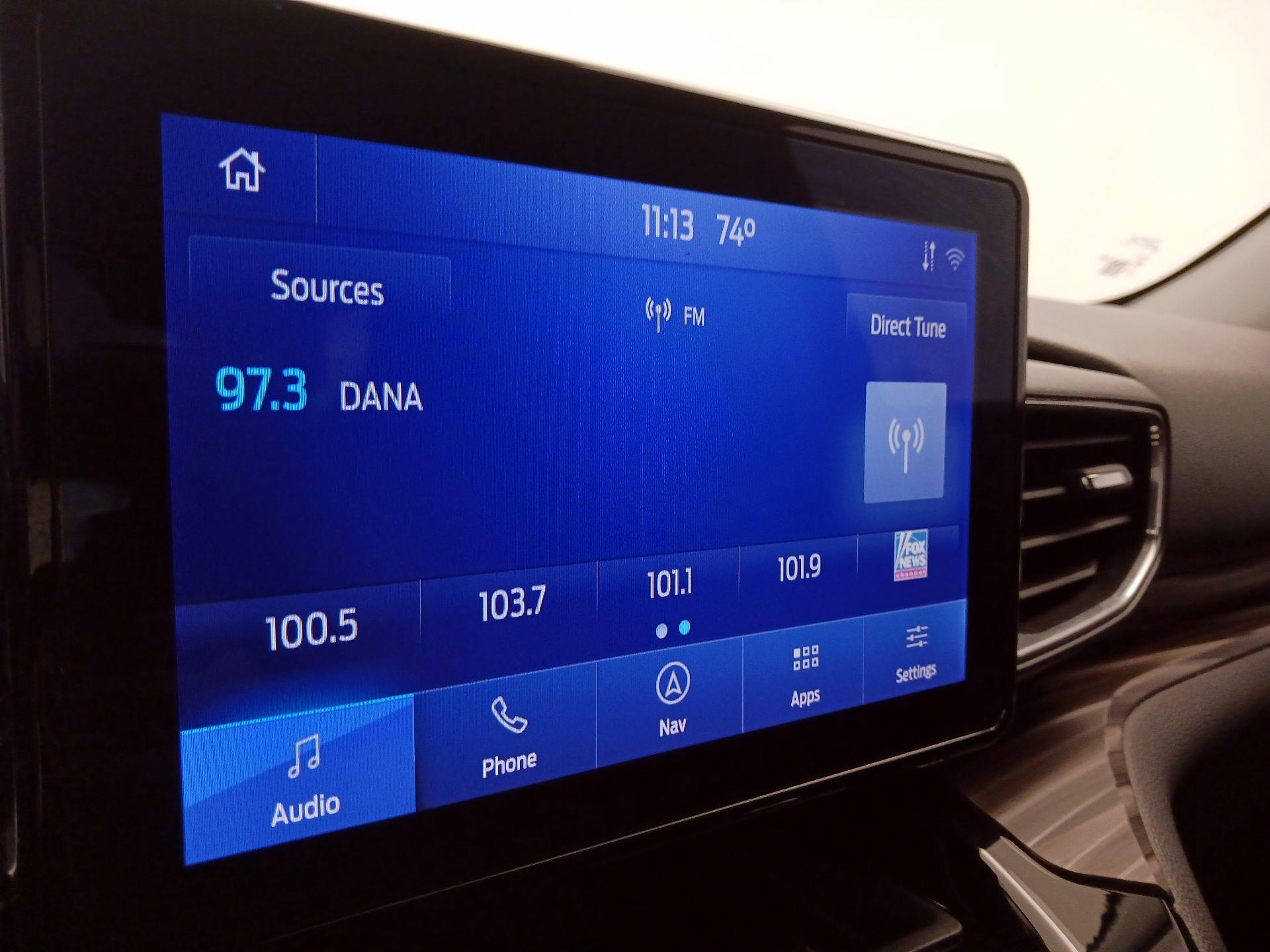 Thumbnail: 2021 Ford Explorer - 16