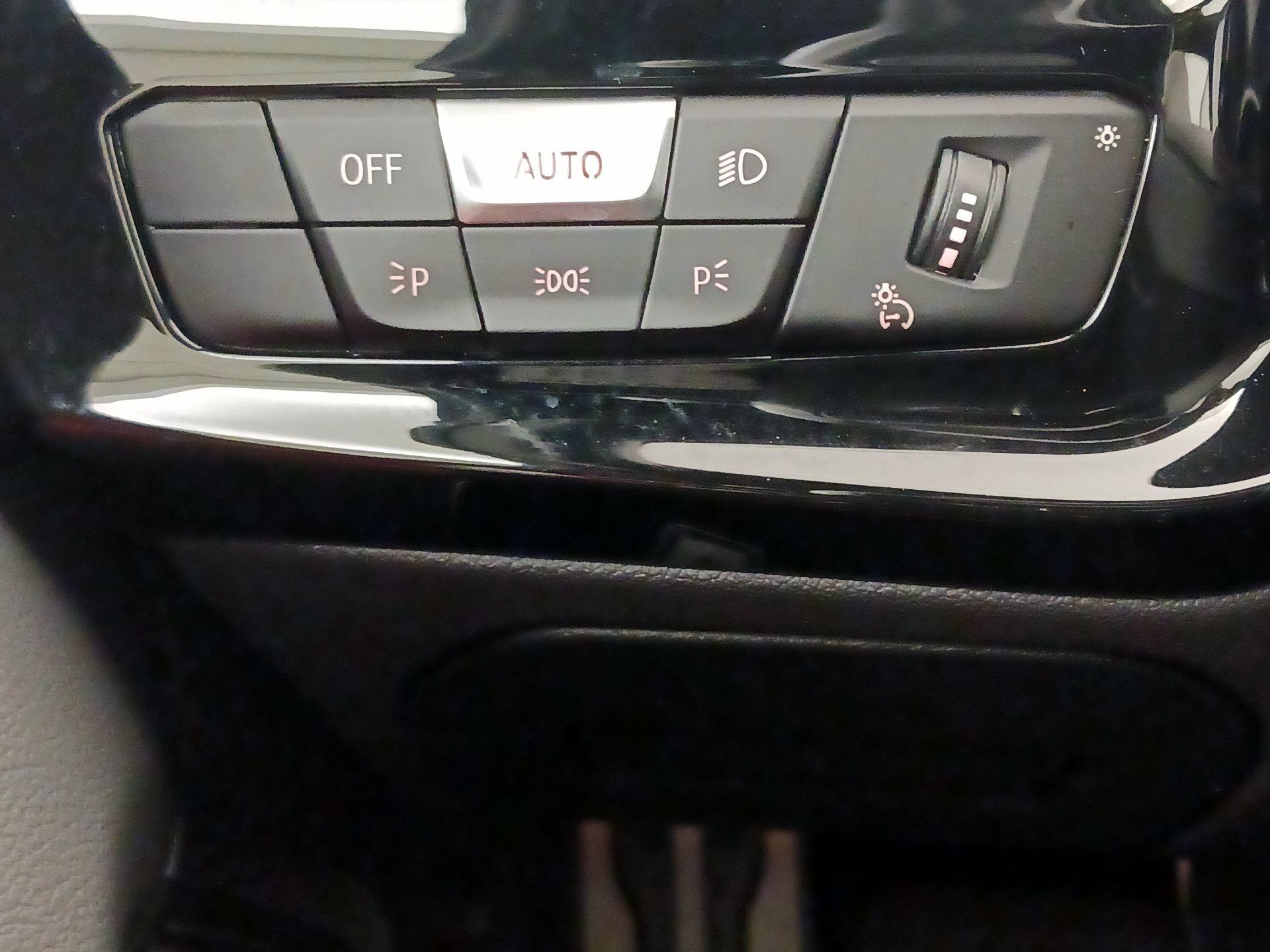 Thumbnail: 2022 BMW Z4 - 13