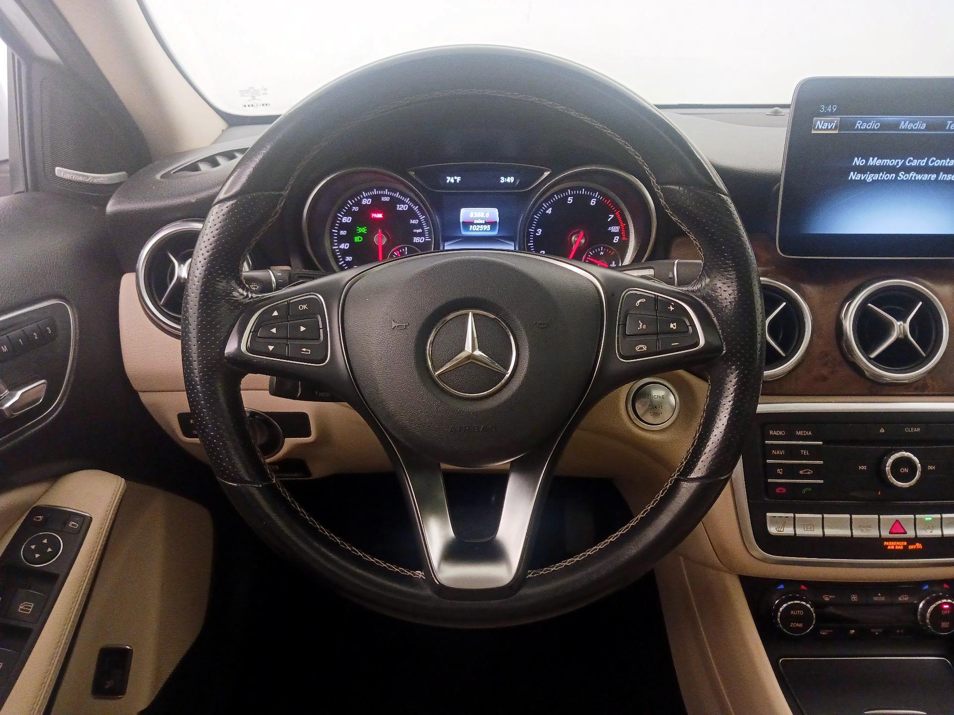 Thumbnail: 2020 Mercedes-Benz GLA - 10