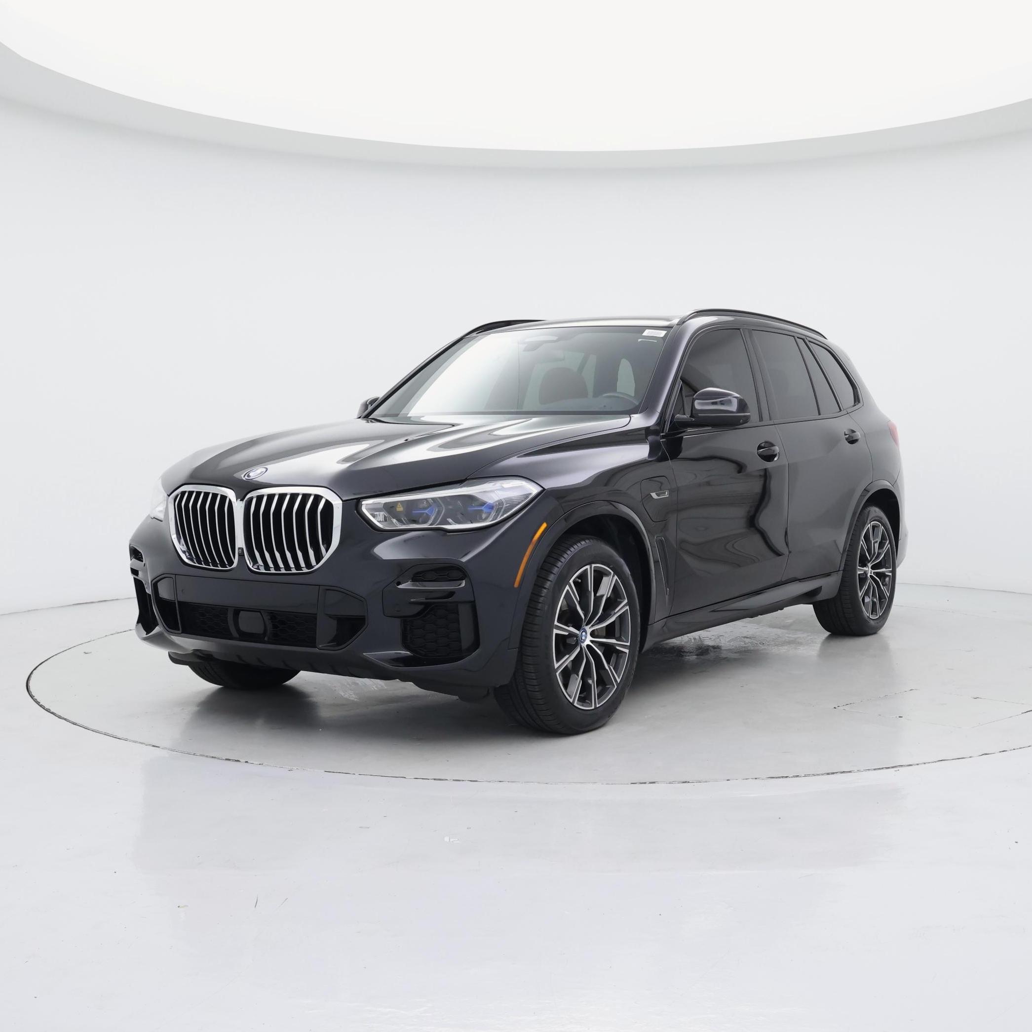 Thumbnail: 2022 BMW X5 - 4