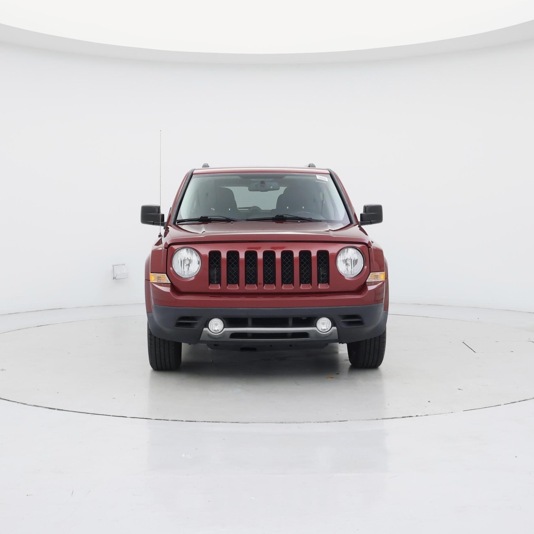 Thumbnail: 2016 Jeep Patriot - 5