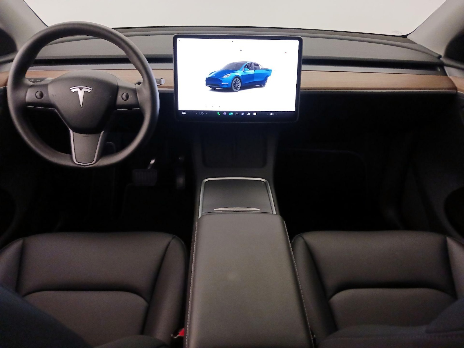 2024 Tesla Model Y Long Range - Photo 10