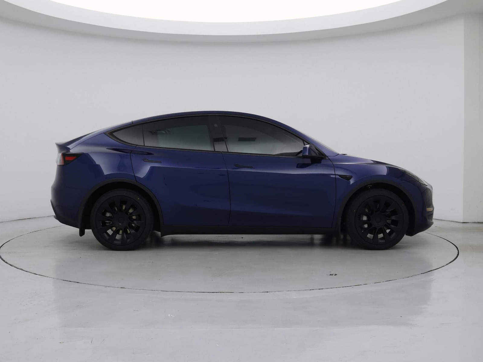 2024 Tesla Model Y Long Range - Photo 8