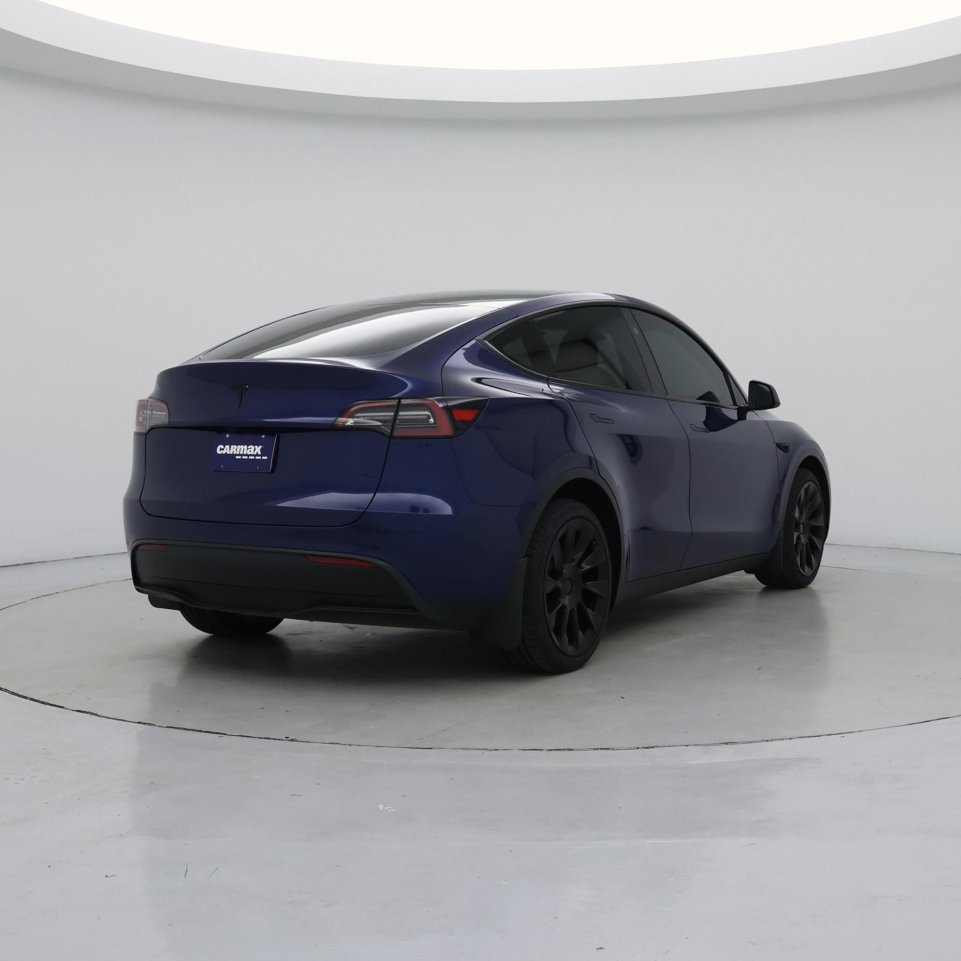 Thumbnail: 2024 Tesla Model Y - 8