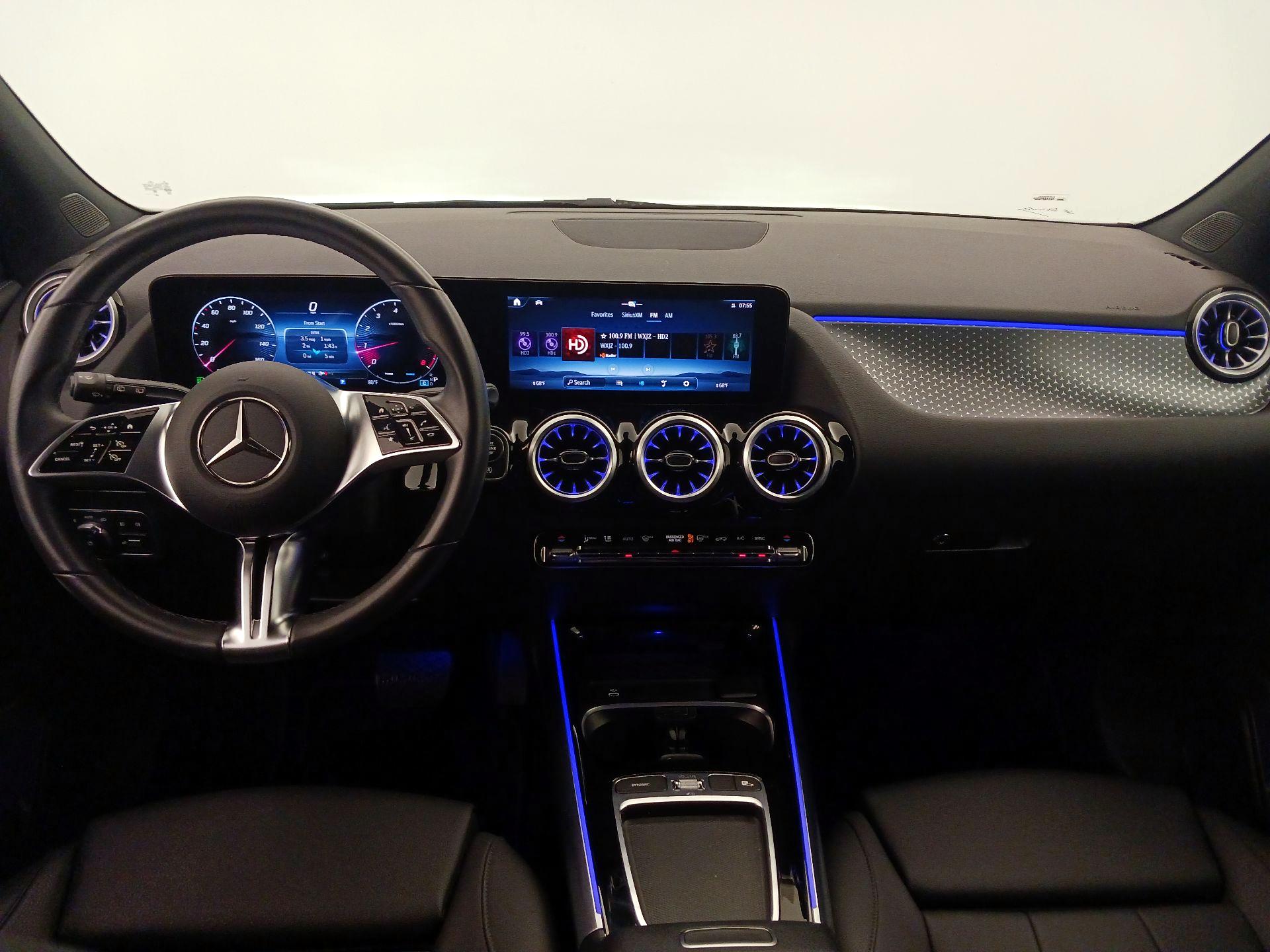 Thumbnail: 2025 Mercedes-Benz GLA - 9