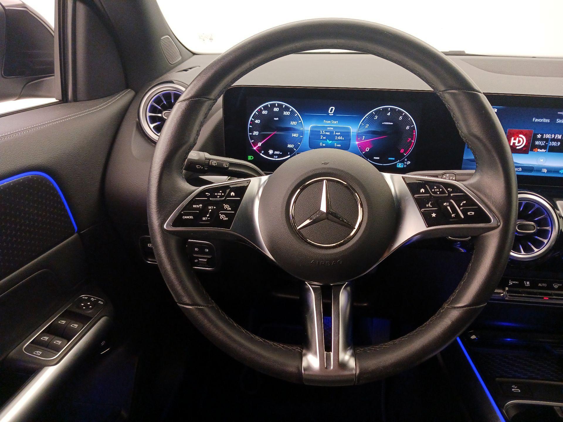 Thumbnail: 2025 Mercedes-Benz GLA - 10