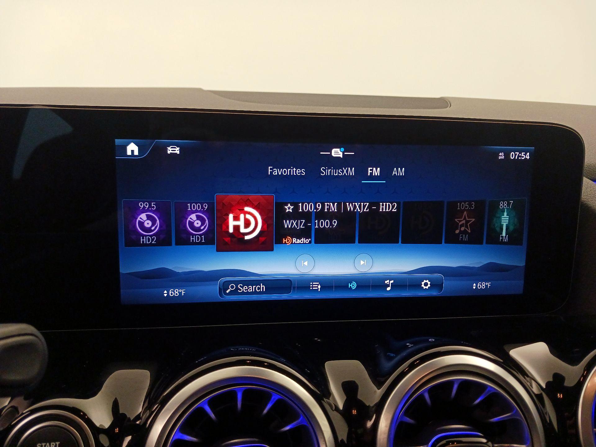 Thumbnail: 2025 Mercedes-Benz GLA - 15