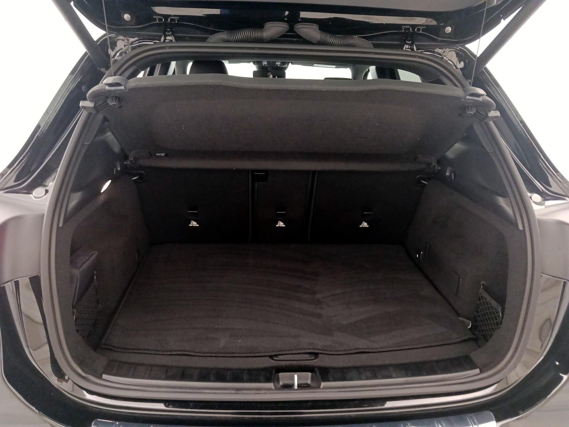 Thumbnail: 2025 Mercedes-Benz GLA - 20