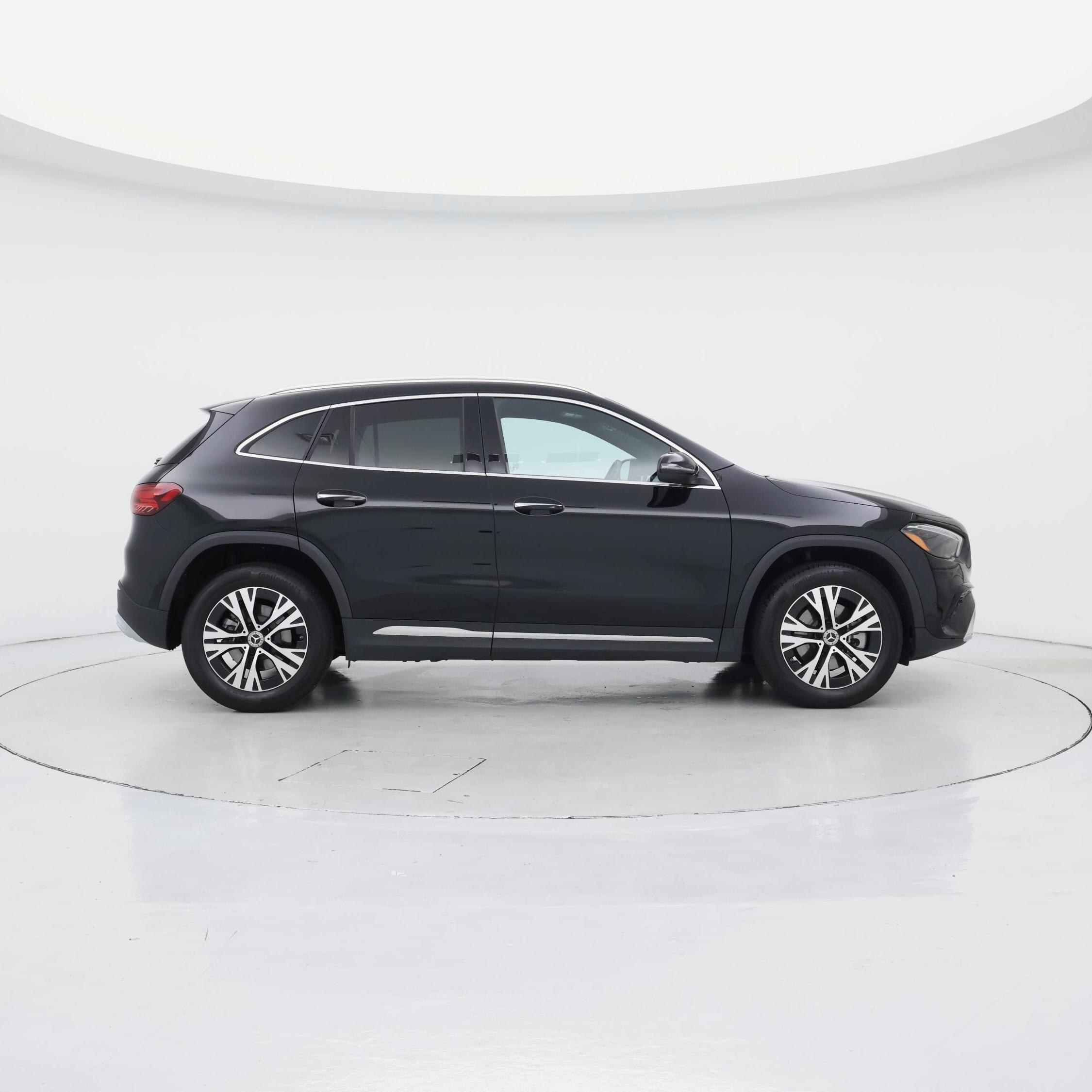 Thumbnail: 2025 Mercedes-Benz GLA - 7