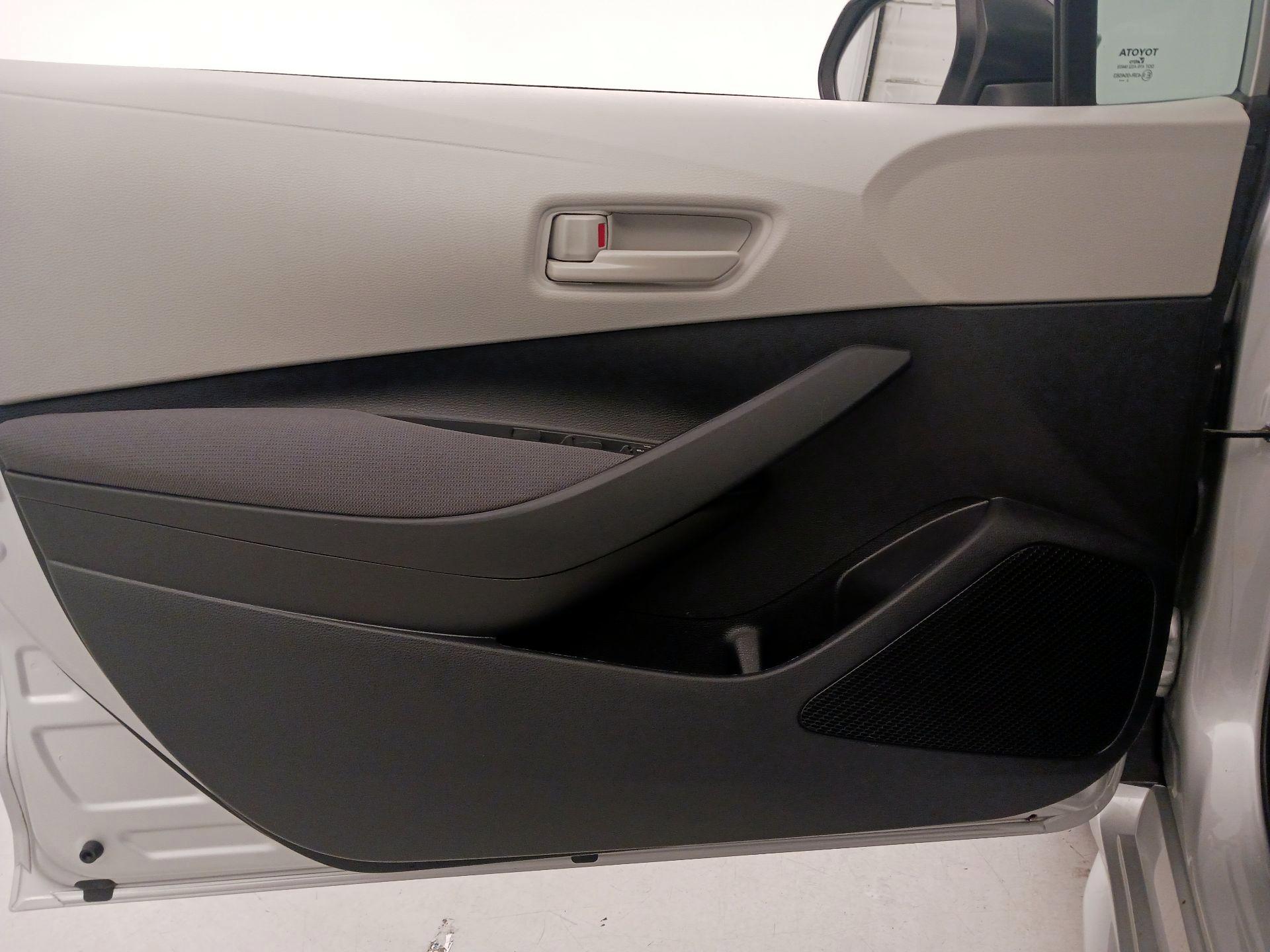 Thumbnail: 2024 Toyota Corolla - 12