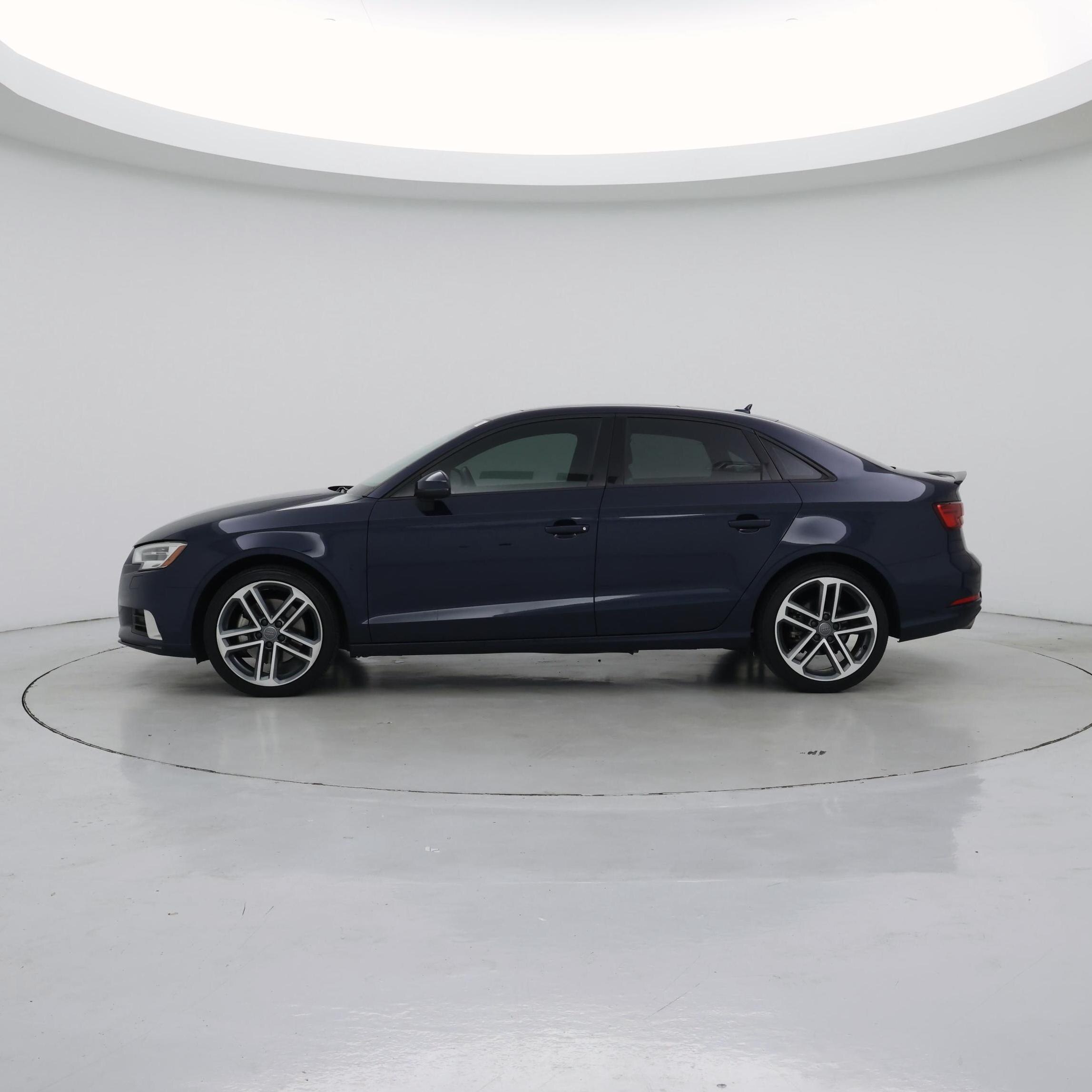 Thumbnail: 2017 Audi A3 - 3