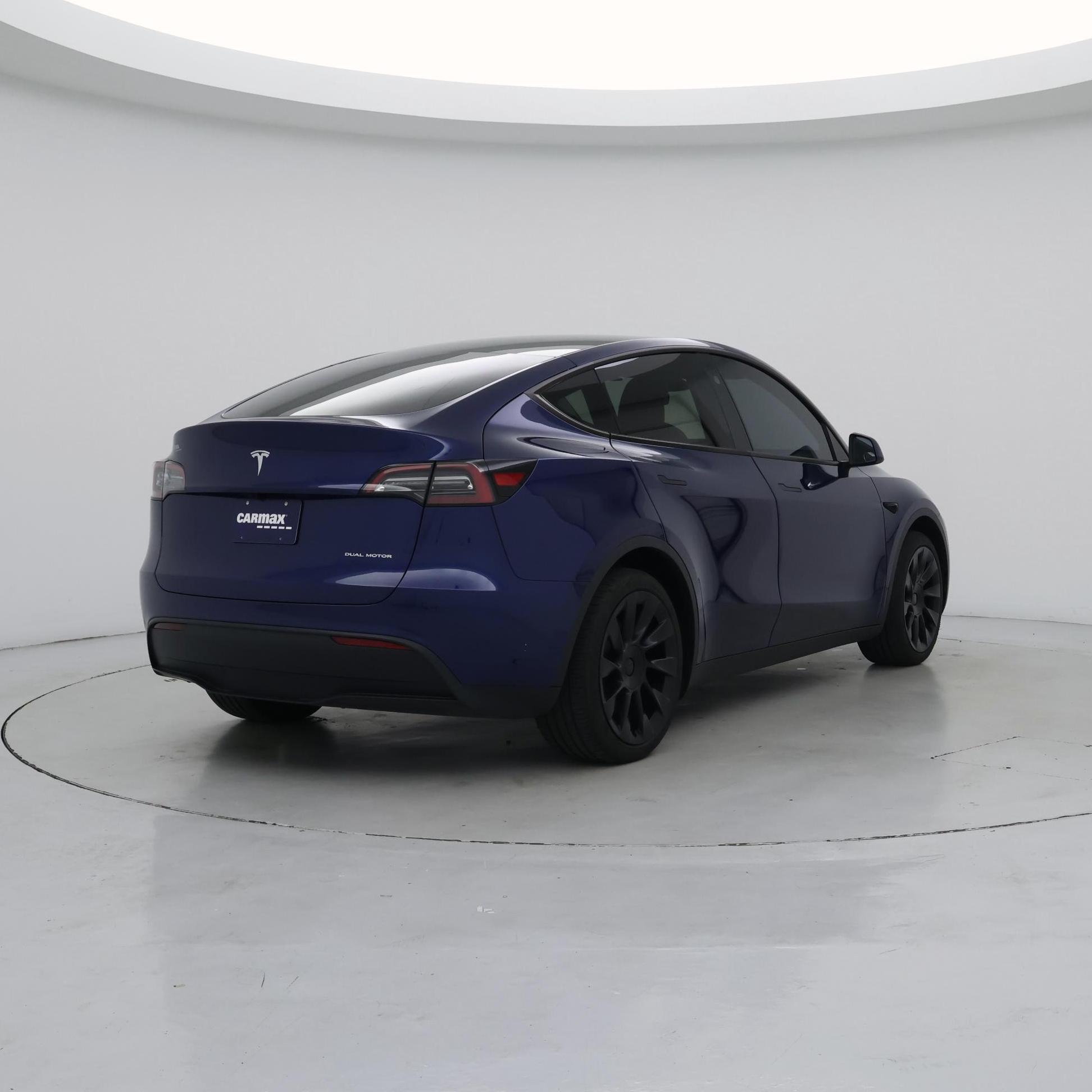 Thumbnail: 2024 Tesla Model Y - 8