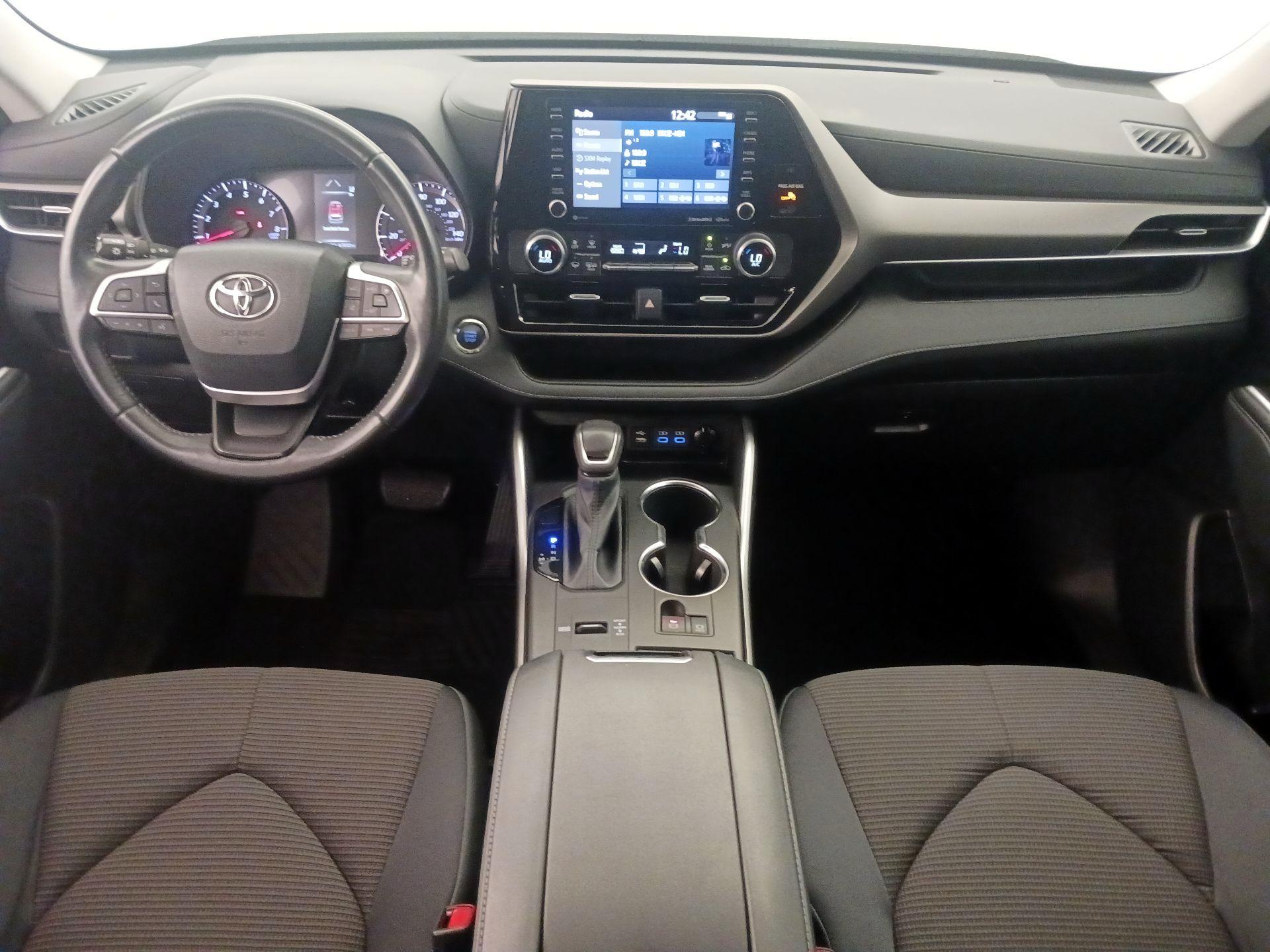 Thumbnail: 2022 Toyota Highlander - 9
