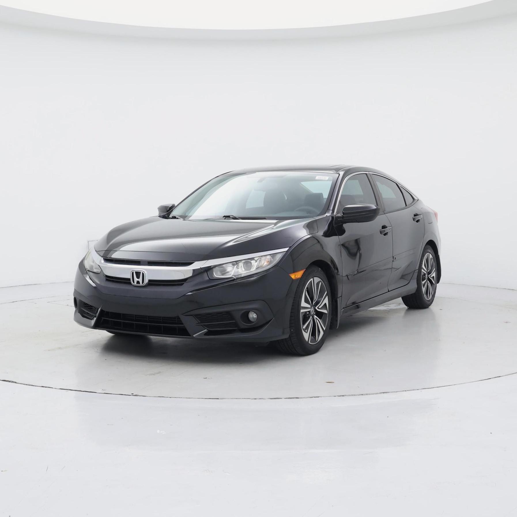 Thumbnail: 2016 Honda Civic - 4