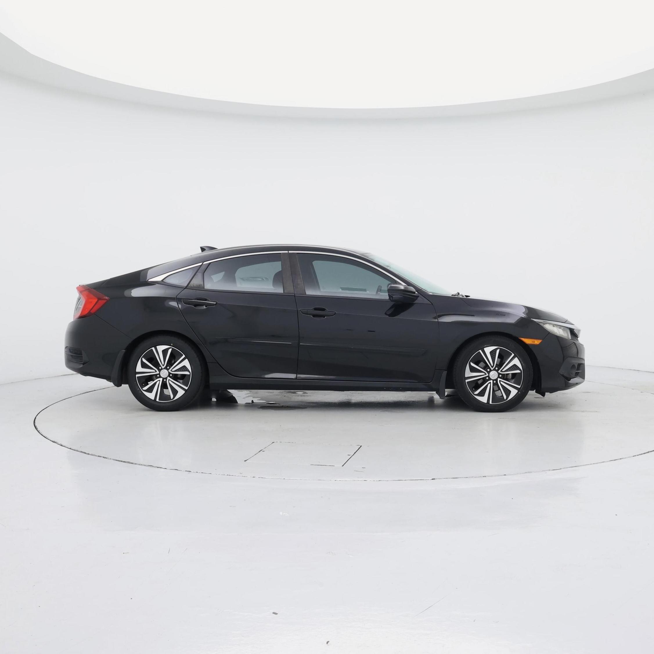 Thumbnail: 2016 Honda Civic - 7
