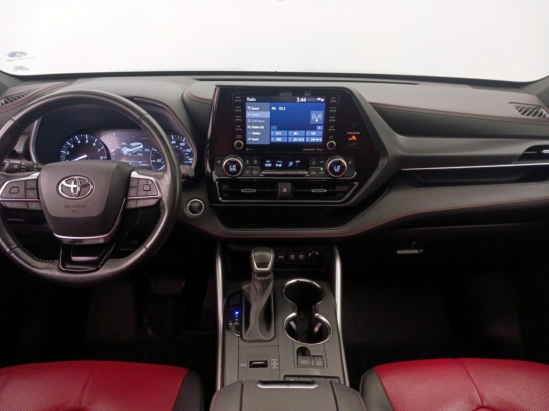 Thumbnail: 2021 Toyota Highlander - 9