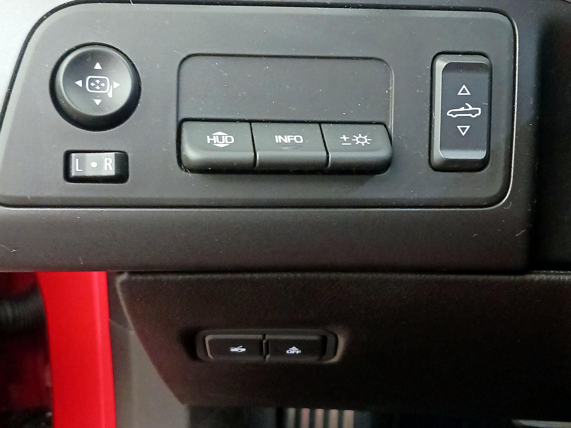 Thumbnail: 2015 Chevrolet Corvette - 13