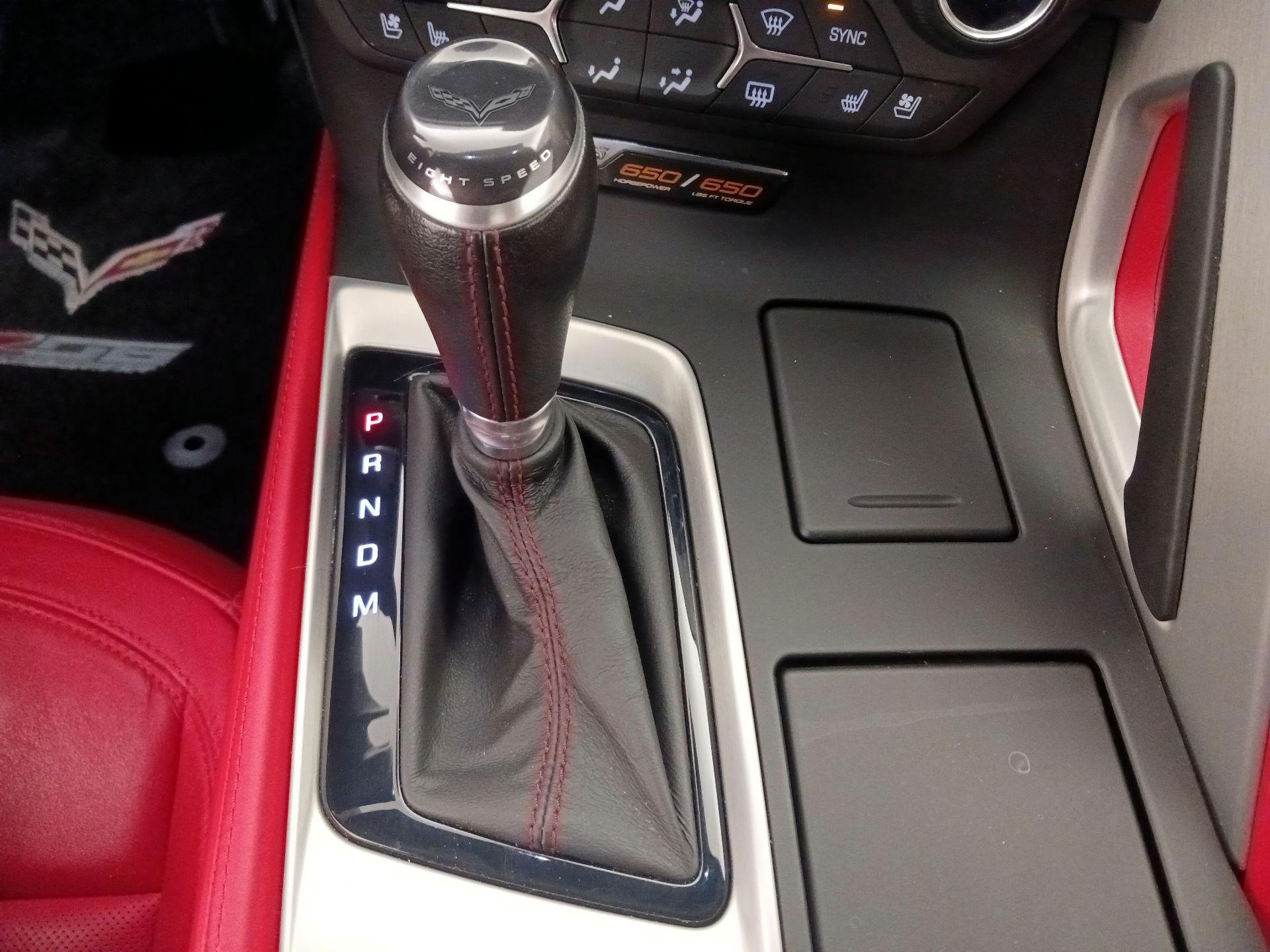 Thumbnail: 2015 Chevrolet Corvette - 18