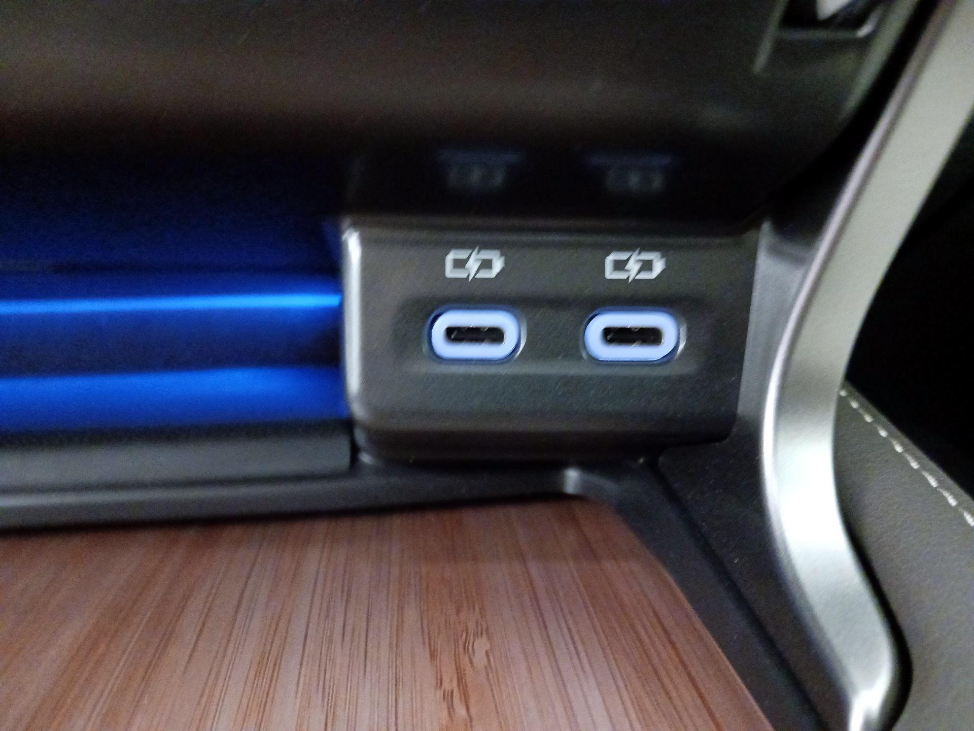 Thumbnail: 2025 Lexus RX - 19