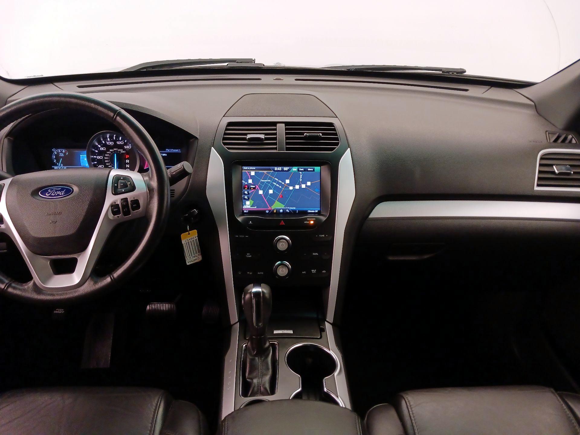 Thumbnail: 2014 Ford Explorer - 9