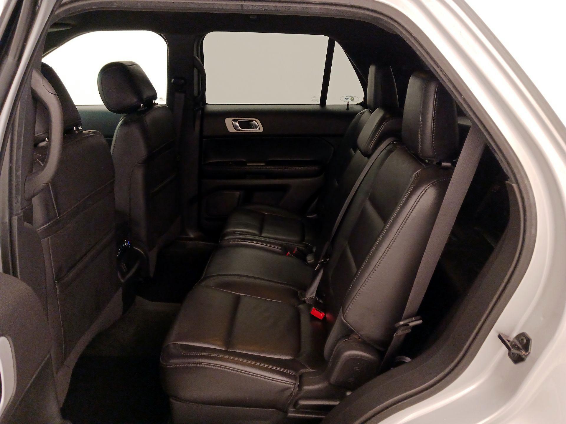 Thumbnail: 2014 Ford Explorer - 20