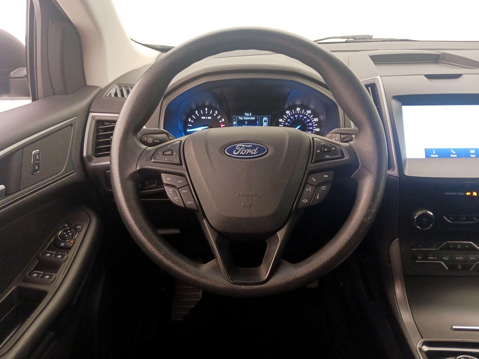 Thumbnail: 2020 Ford Edge - 10