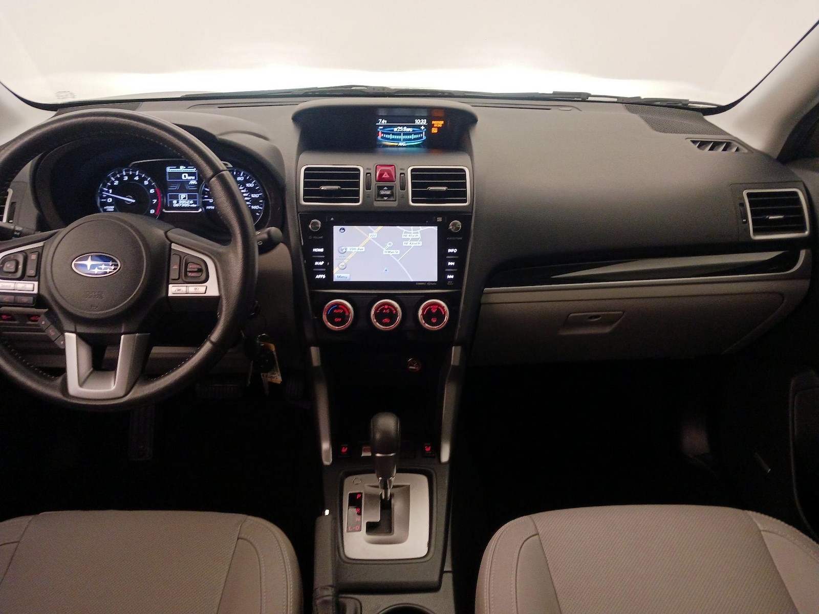 2018 Subaru Forester Limited - Photo 10