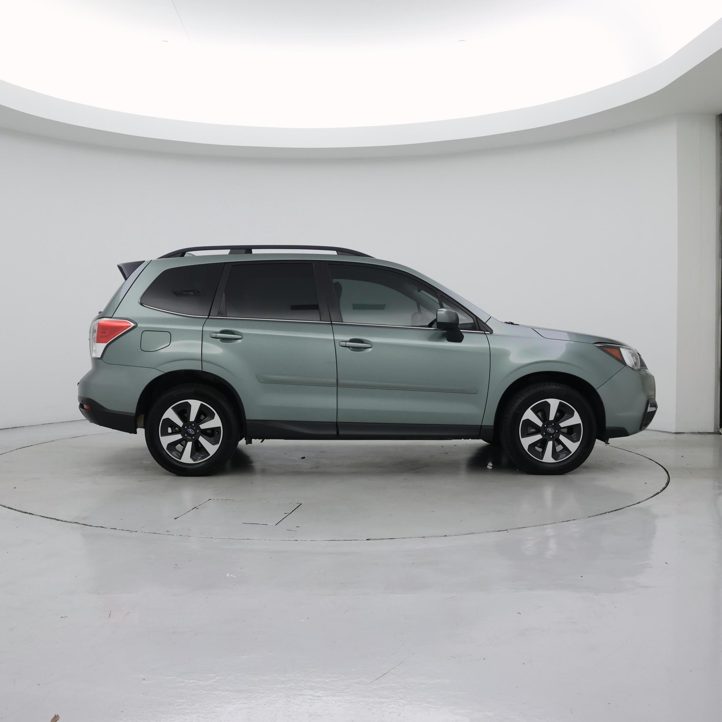 Thumbnail: 2018 Subaru Forester - 7