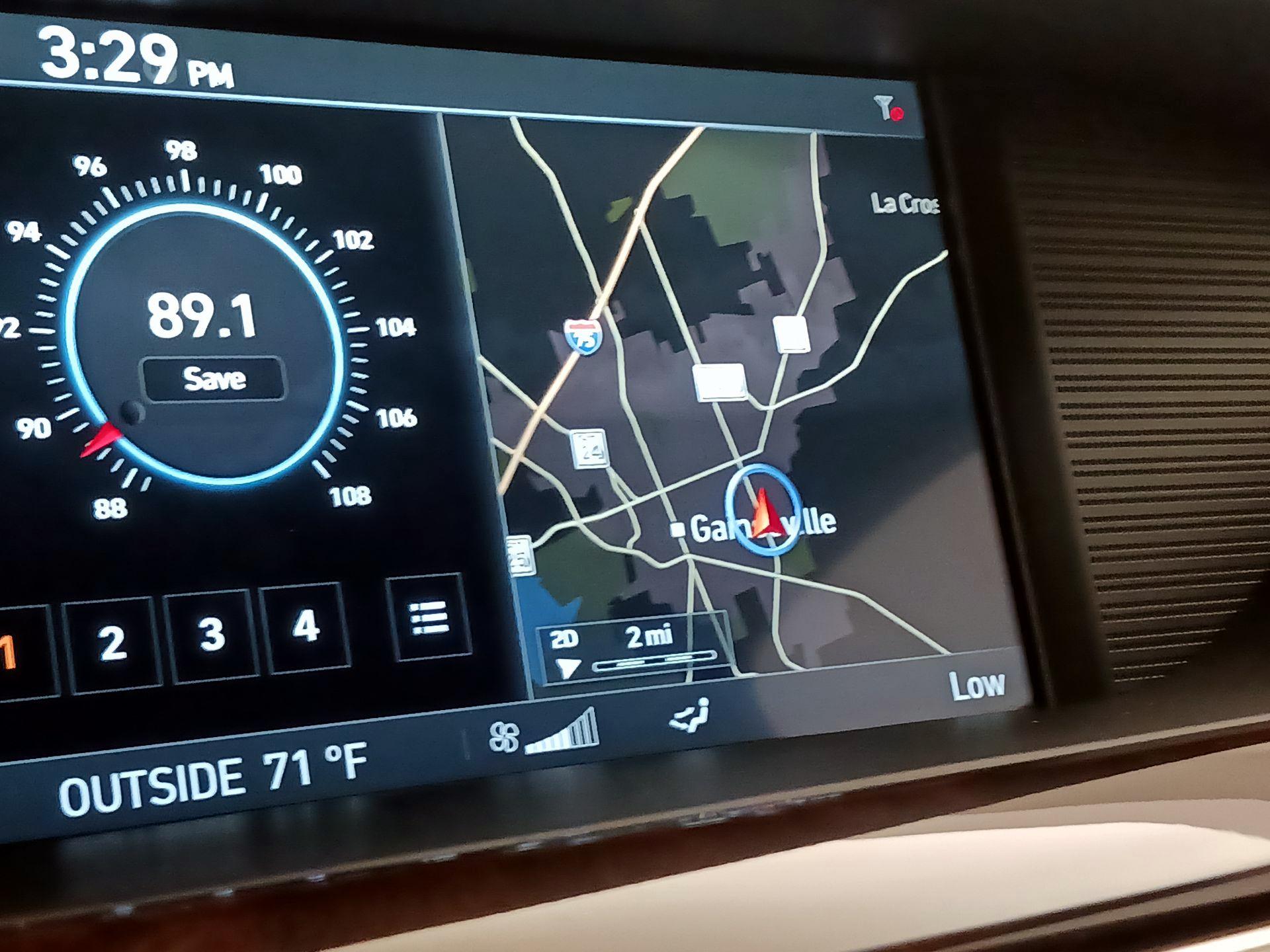 Thumbnail: 2018 Genesis G90 - 14