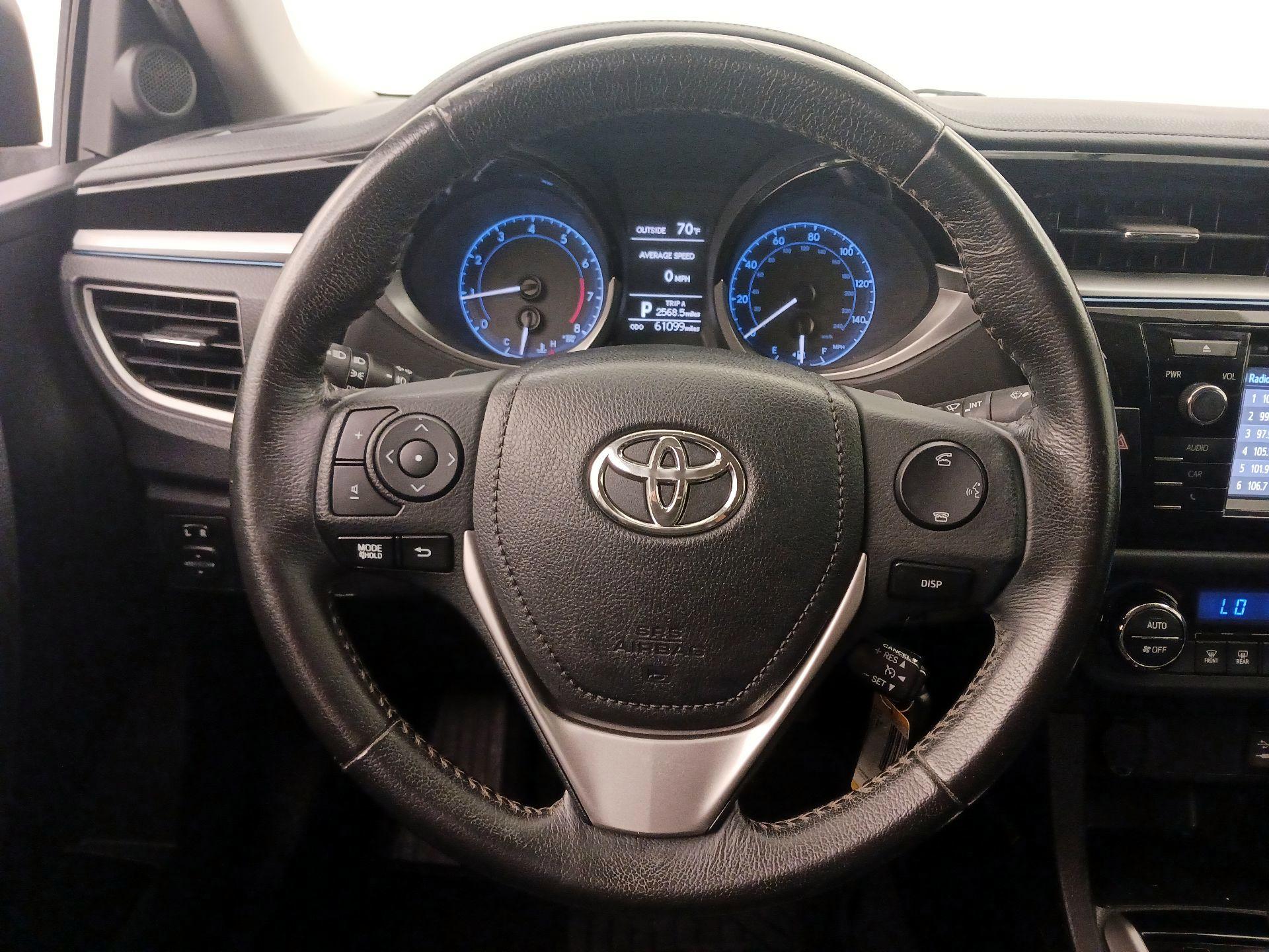 Thumbnail: 2016 Toyota Corolla - 10