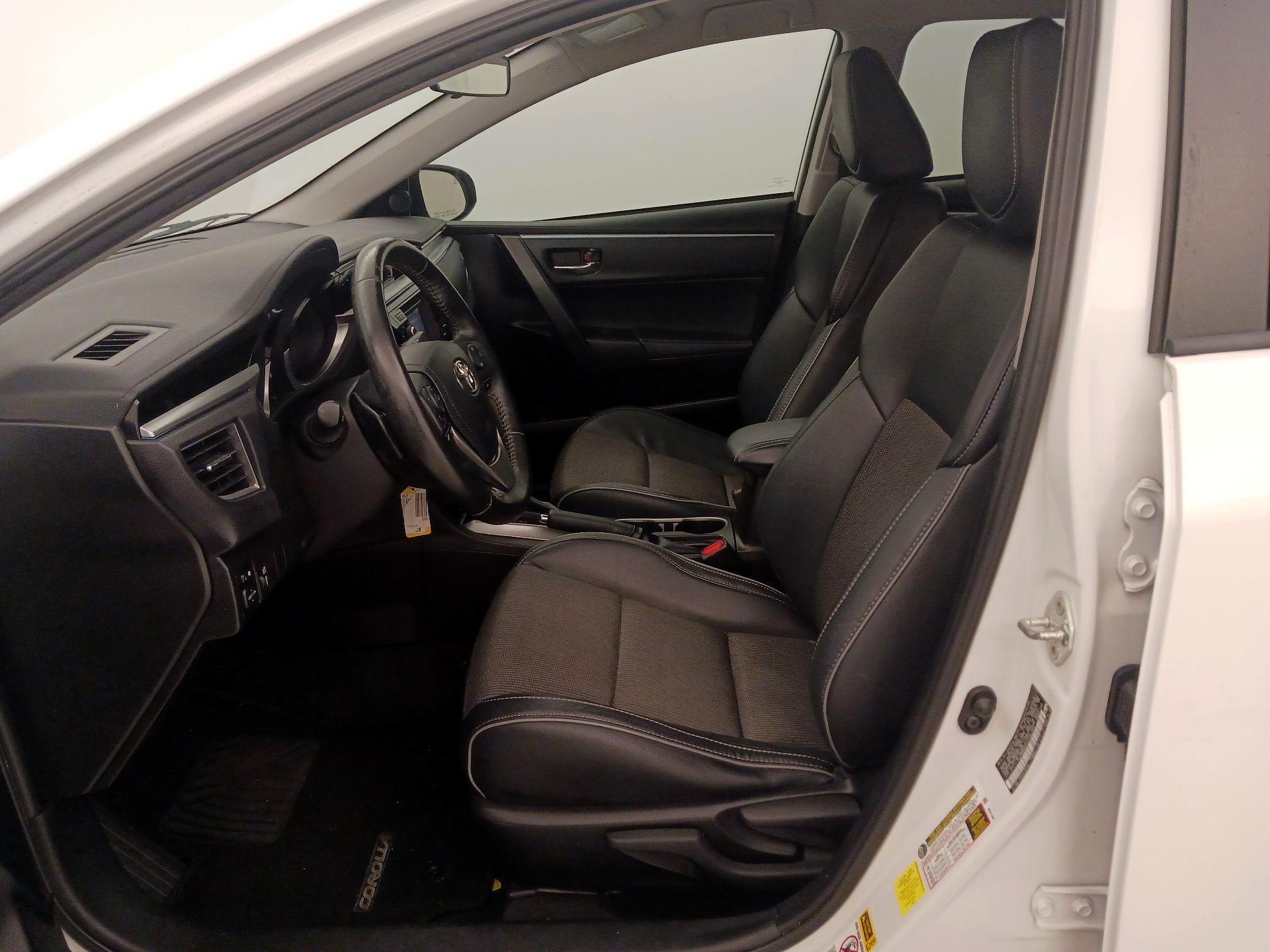Thumbnail: 2016 Toyota Corolla - 11