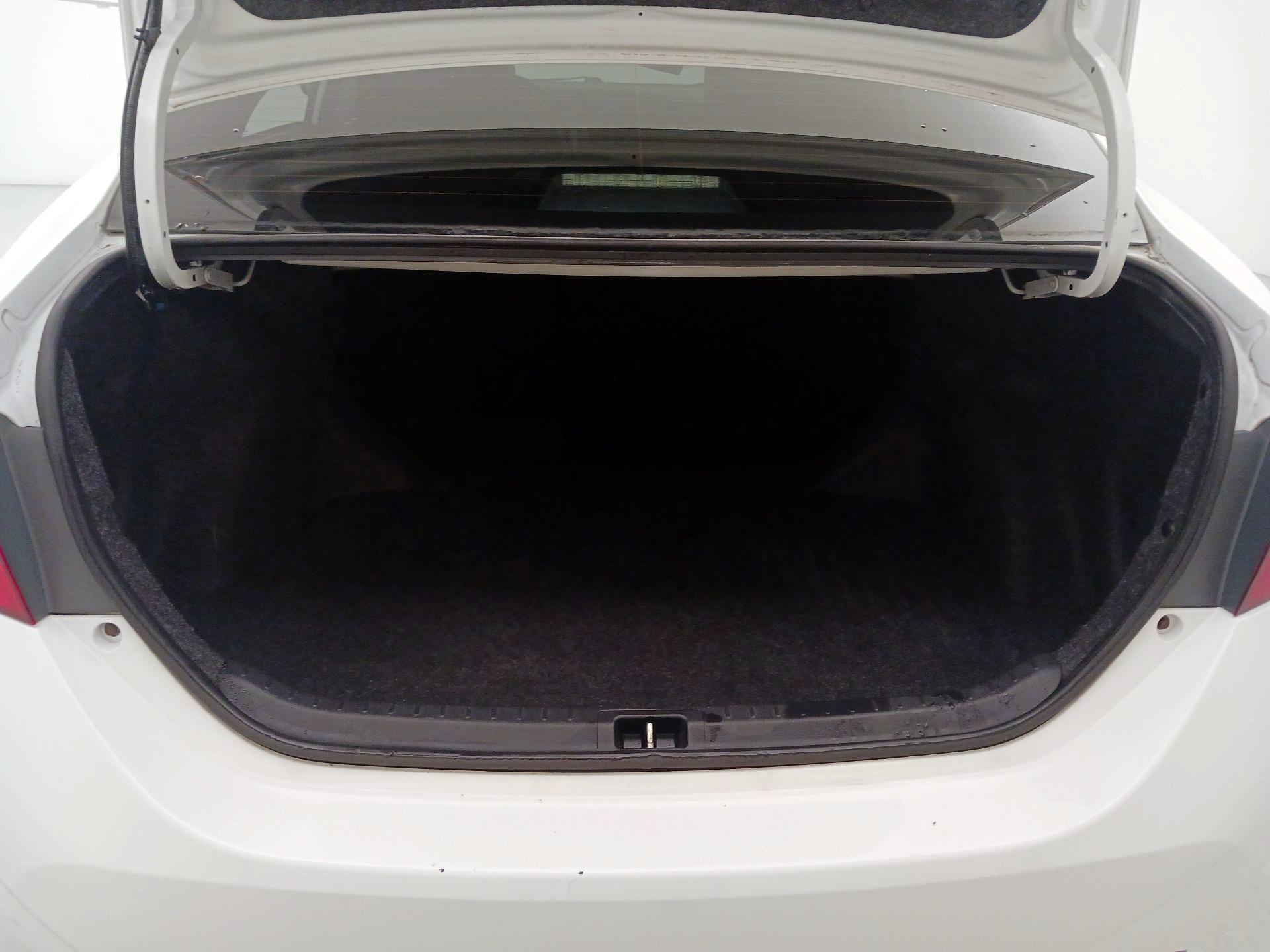 Thumbnail: 2016 Toyota Corolla - 20