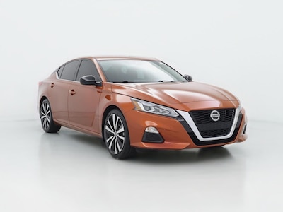 2022 Nissan Altima SR